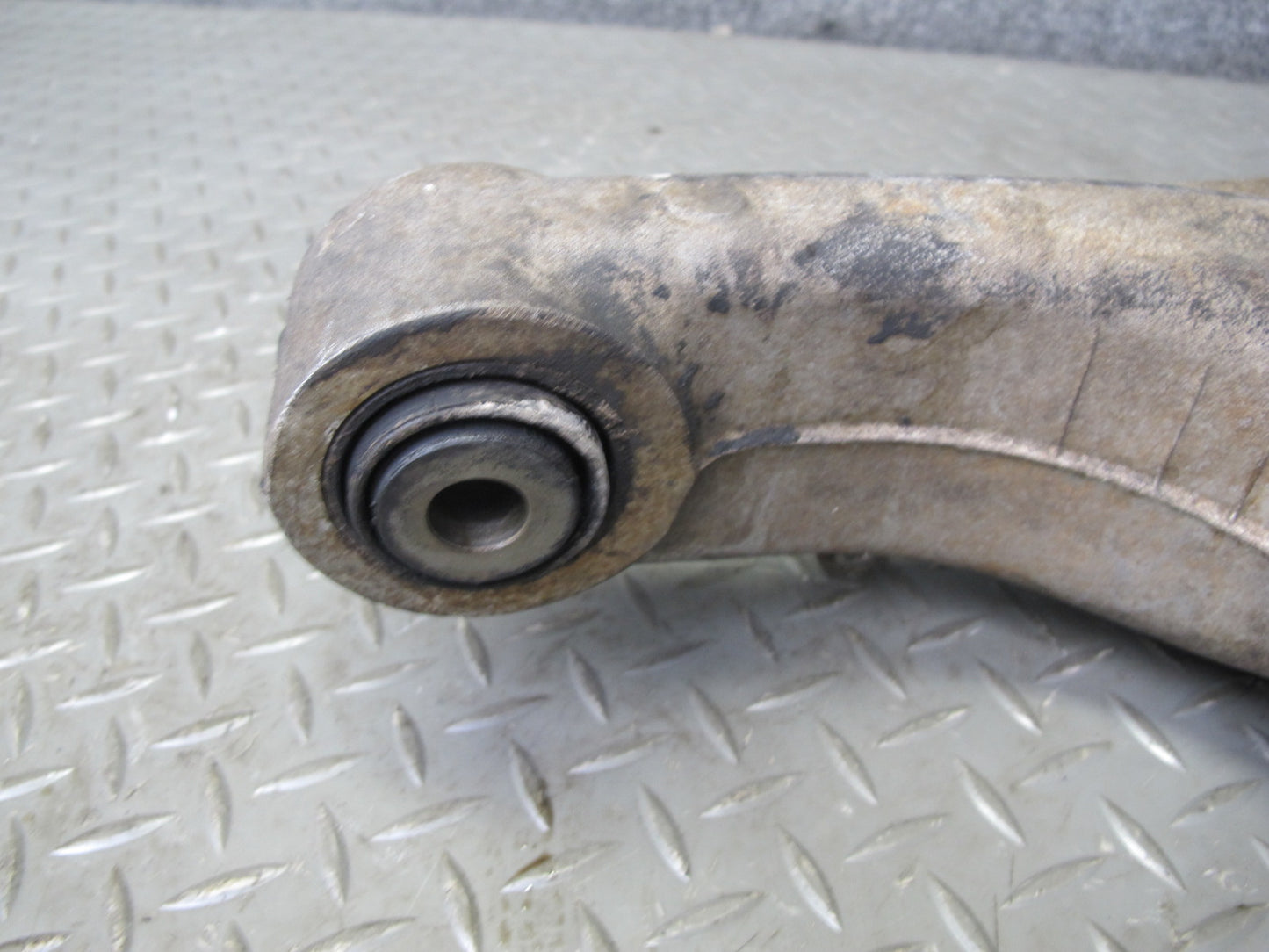 2008-2014 BMW E71 E72 X6 Rear Left Suspension Control Arm Set