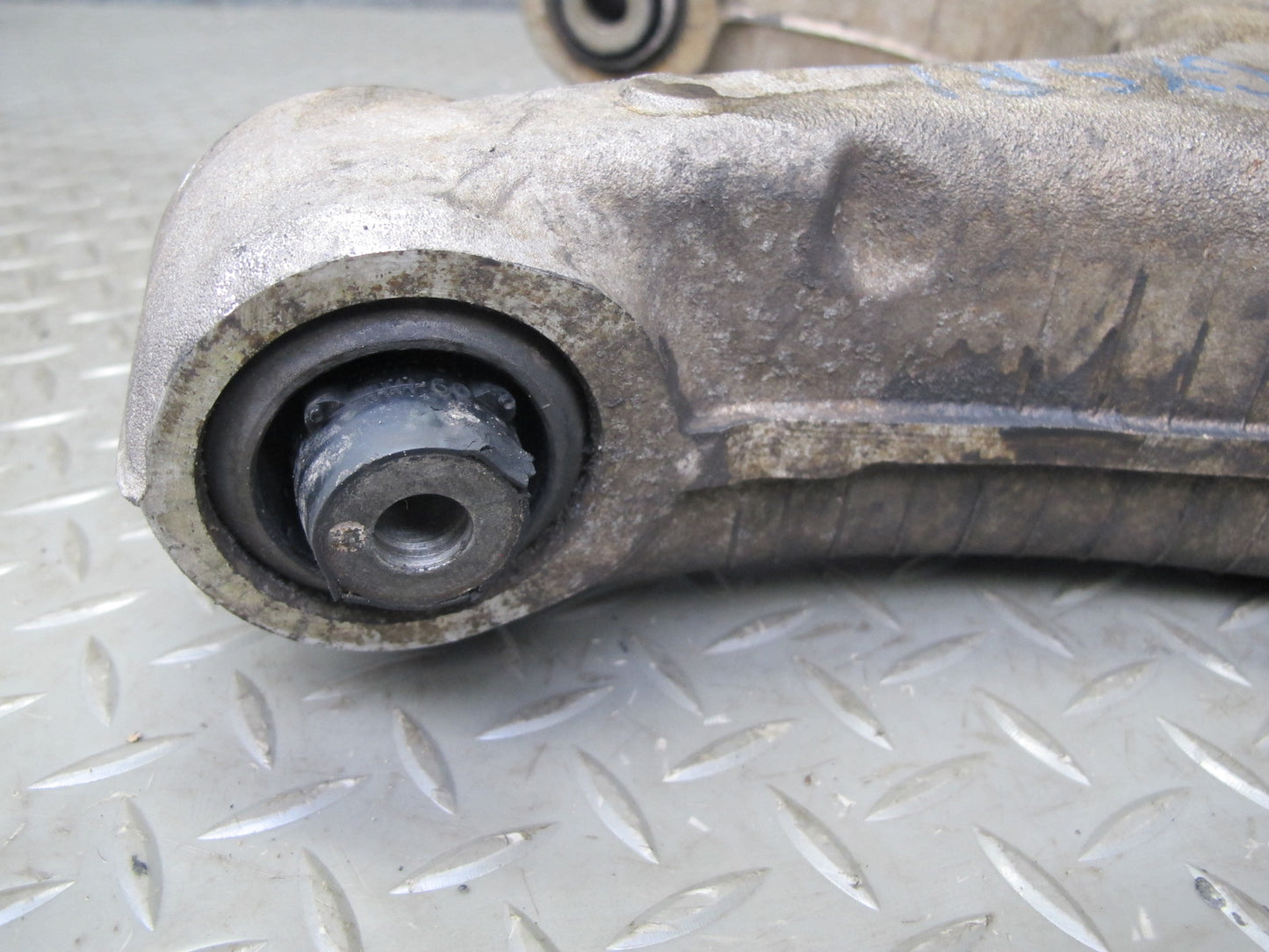2008-2014 BMW E71 E72 X6 Rear Left Suspension Control Arm Set
