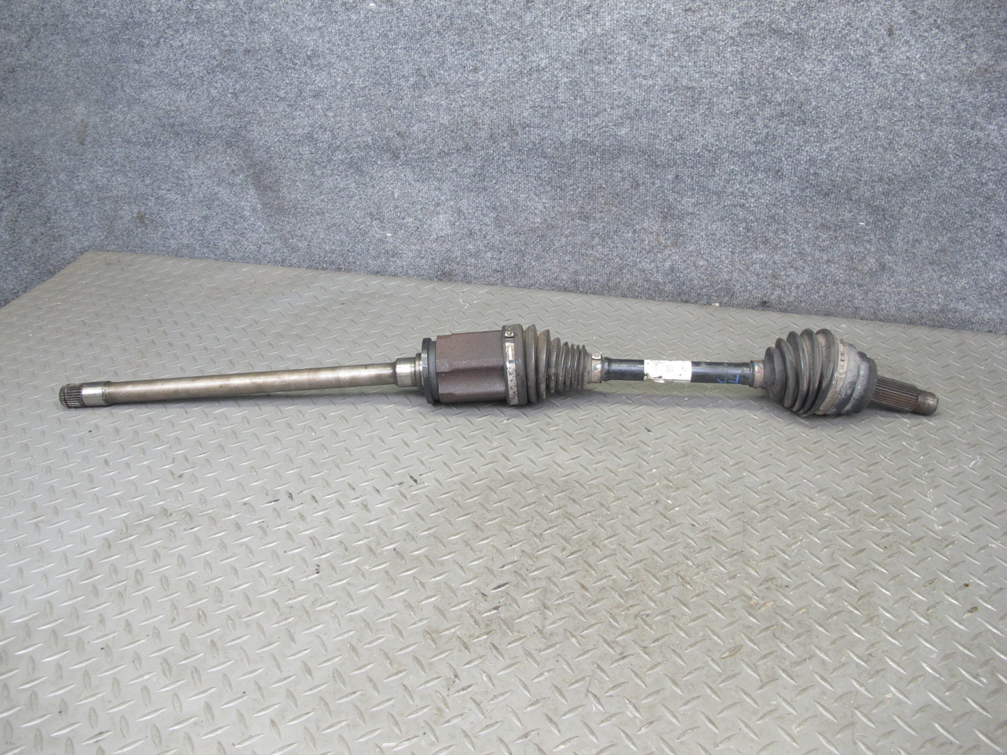 2008-2014 BMW E71 E72 X6 AWD Front Right Suspension Axle Shaft 7553946
