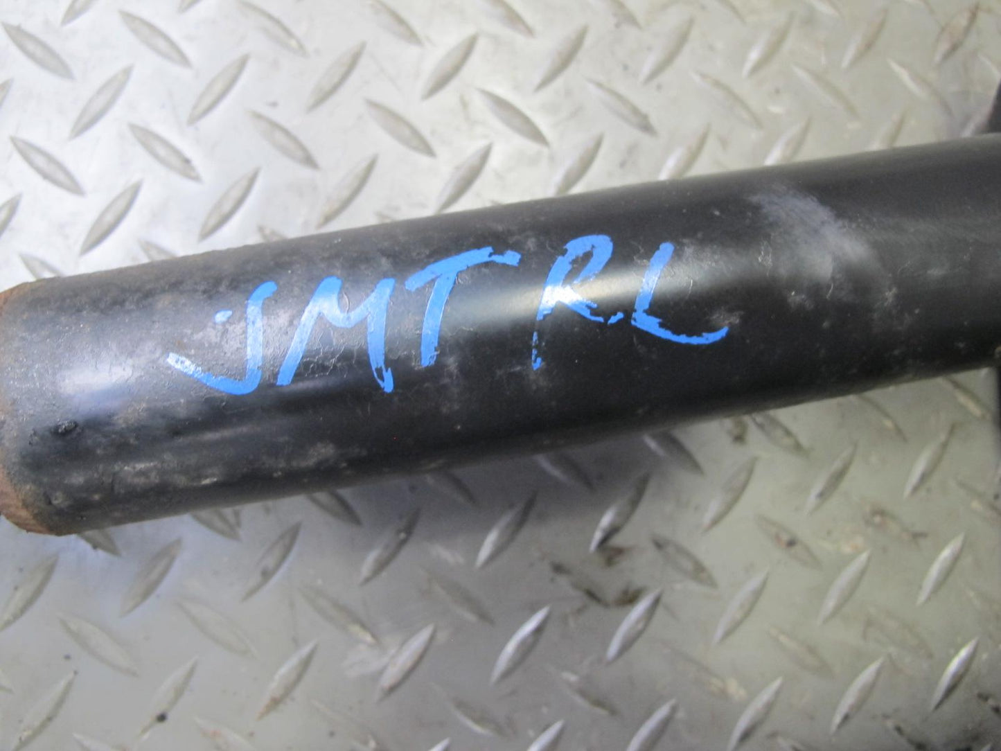 91-96 Mitsubishi 3000GT VR4 AWD Set of 2 Rear Strut Shock Absorber w ESC OEM