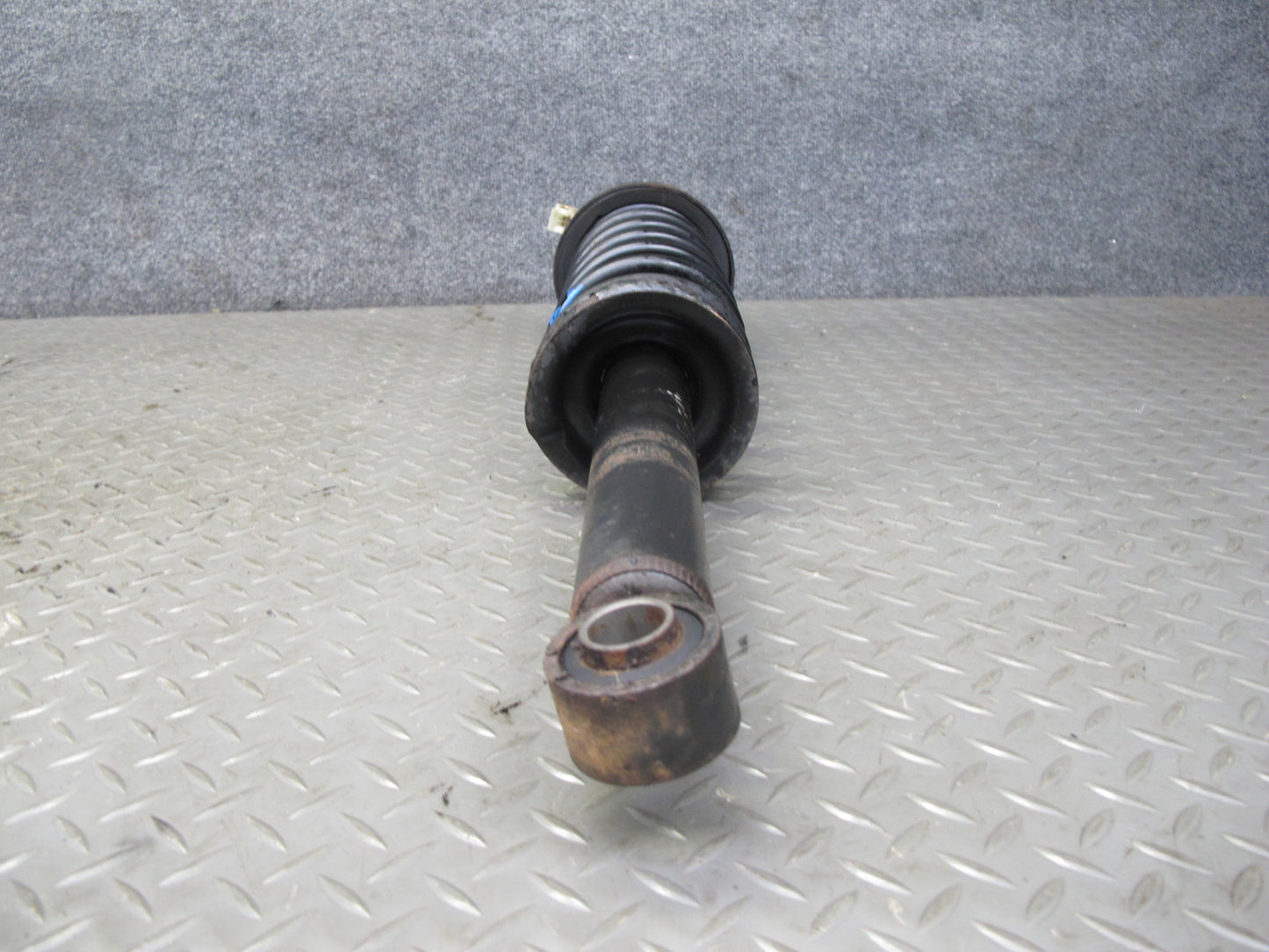 91-96 Mitsubishi 3000GT VR4 AWD Set of 2 Rear Strut Shock Absorber w ESC OEM