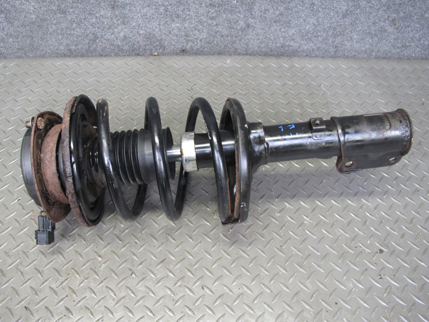 91-92 Mitsubishi 3000GT VR4 AWD Set of 2 Front Strut Shock Absorber w ESC OEM