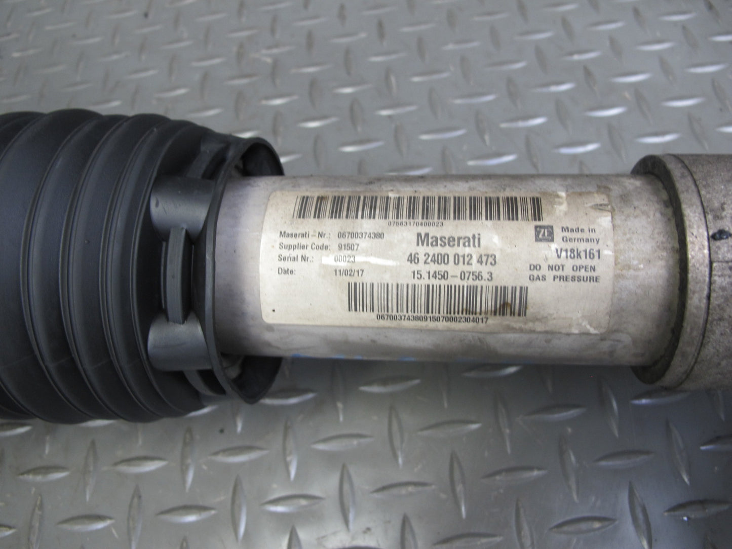 2017-2020 Maserati Levante M161 AWD Front Right Air Strut Shock Absorber