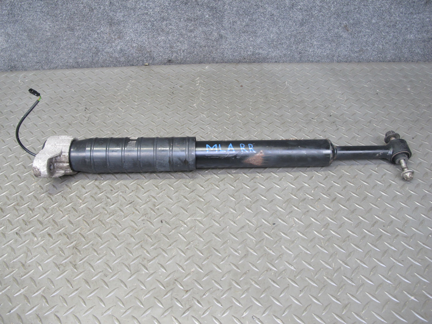 2017-2020 Maserati Levante M161 AWD Rear Right Air Strut Shock Absorber