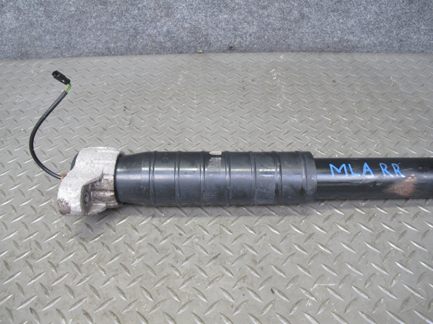 2017-2020 Maserati Levante M161 AWD Rear Right Air Strut Shock Absorber