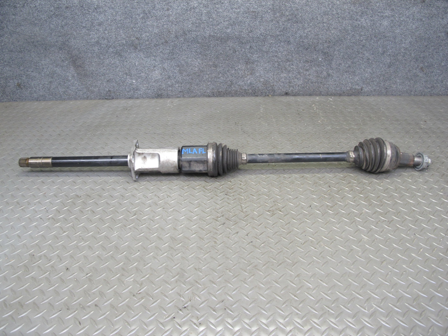 2017-2020 Maserati Levante M161 3.0L AWD Front Left Suspension Axle Shaft