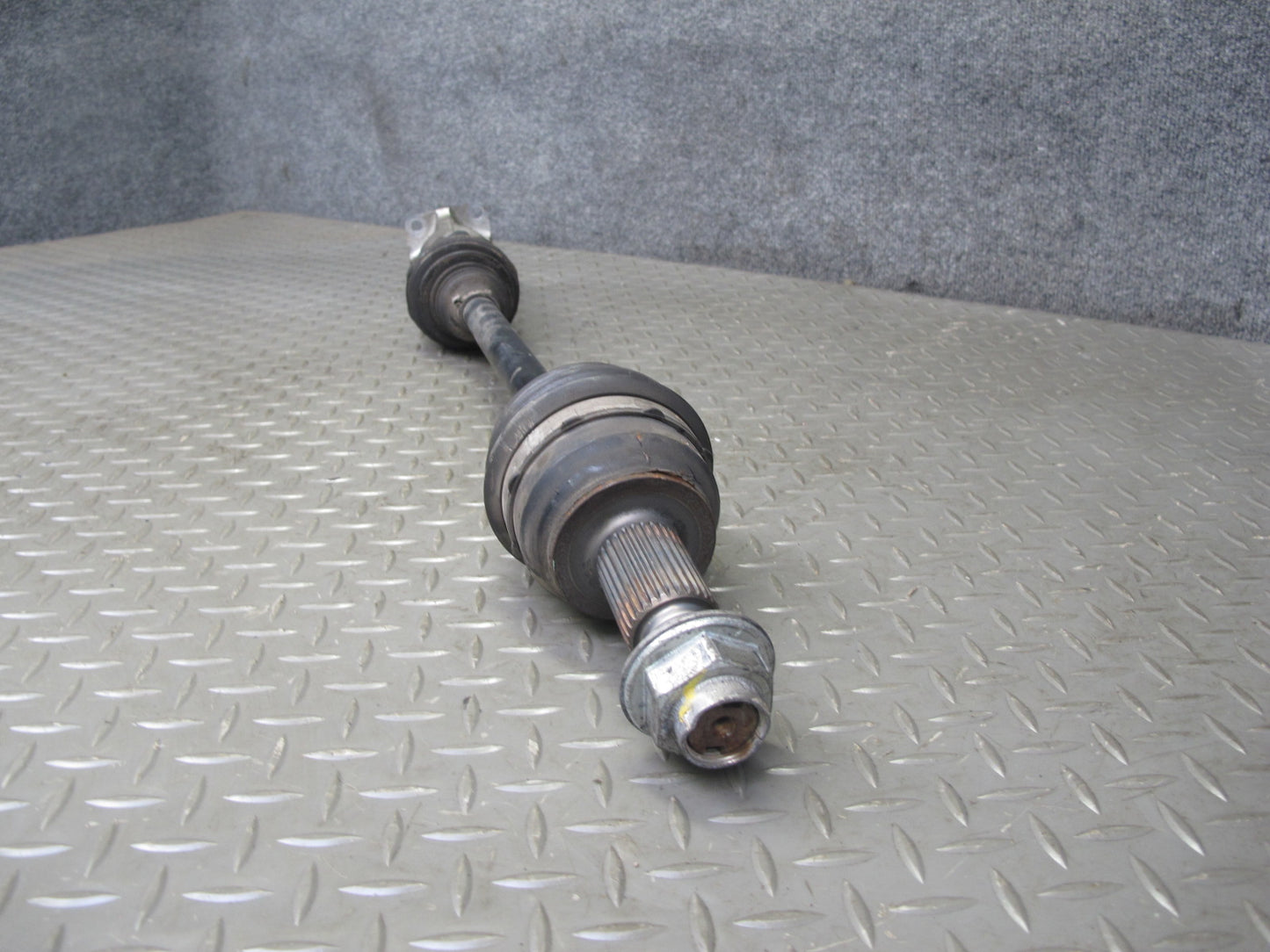 2017-2020 Maserati Levante M161 3.0L AWD Front Left Suspension Axle Shaft
