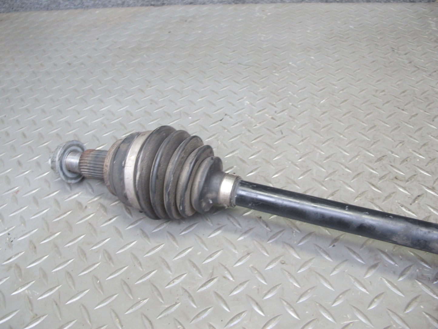 2017-2020 Maserati Levante M161 3.0L AWD Front Left Suspension Axle Shaft