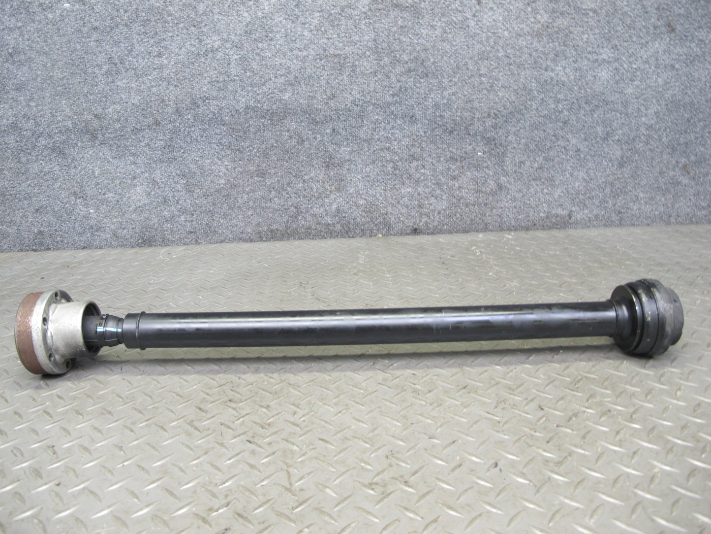2017-2020 Maserati Levante M161 3.0L AWD Front Drive Shaft Driveshaft 6700319580