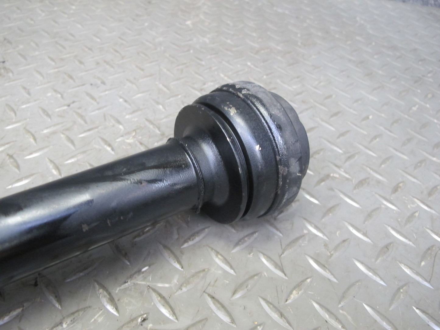 2017-2020 Maserati Levante M161 3.0L AWD Front Drive Shaft Driveshaft 6700319580