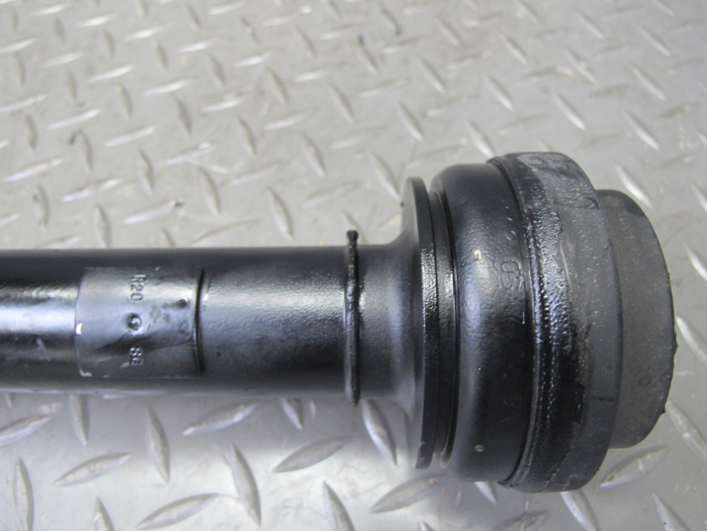 2017-2020 Maserati Levante M161 3.0L AWD Front Drive Shaft Driveshaft 6700319580