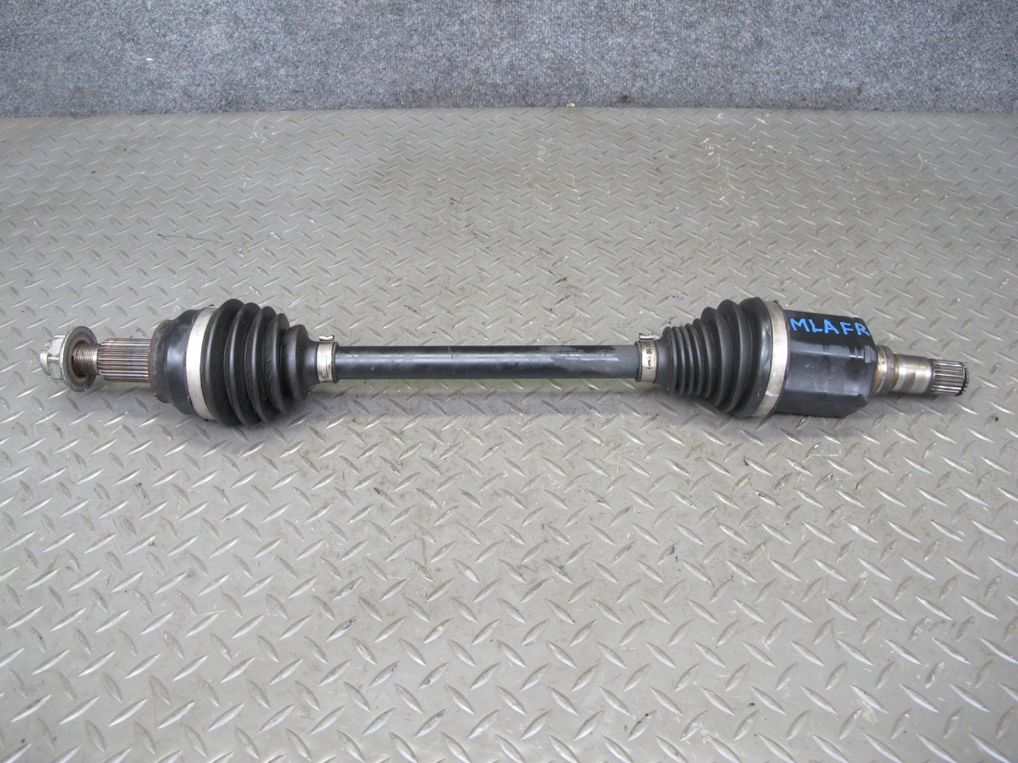 2017-2020 Maserati Levante M161 3.0L AWD Front Right Suspension Axle Shaft