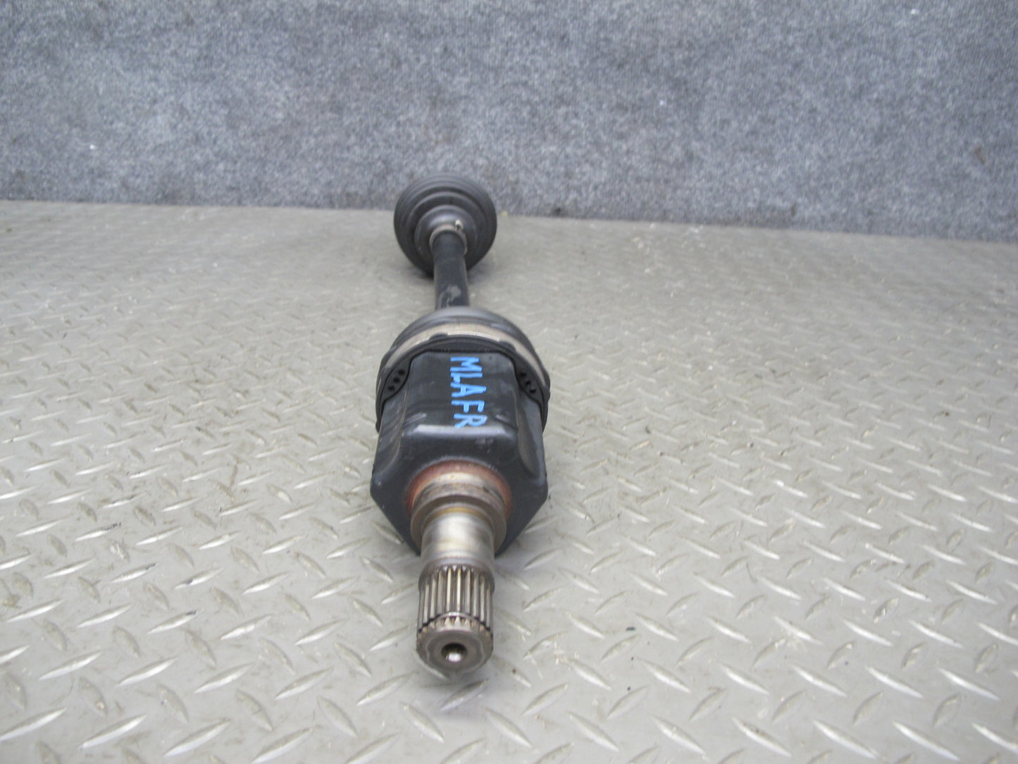 2017-2020 Maserati Levante M161 3.0L AWD Front Right Suspension Axle Shaft