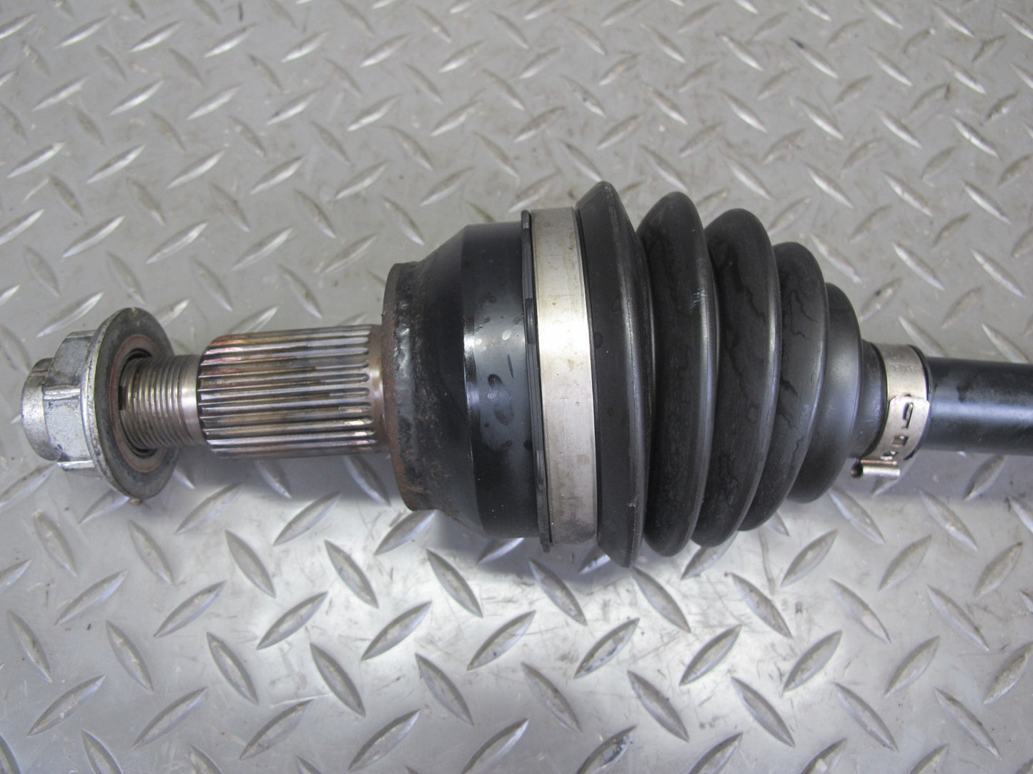 2017-2020 Maserati Levante M161 3.0L AWD Front Right Suspension Axle Shaft
