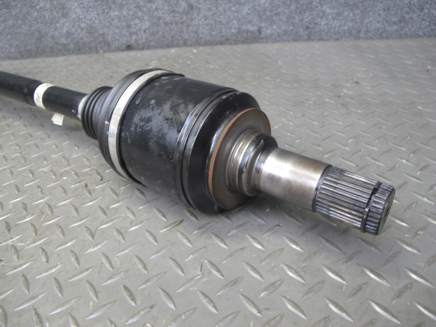 2017-2020 Maserati Levante M161 3.0L AWD Rear Left or Right Axle Shaft