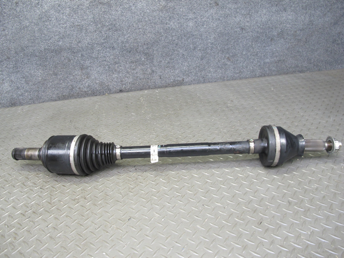 2017-2020 Maserati Levante M161 3.0L AWD Rear Left or Right Axle Shaft