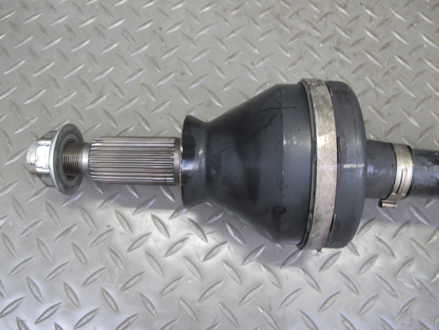 2017-2020 Maserati Levante M161 3.0L AWD Rear Left or Right Axle Shaft