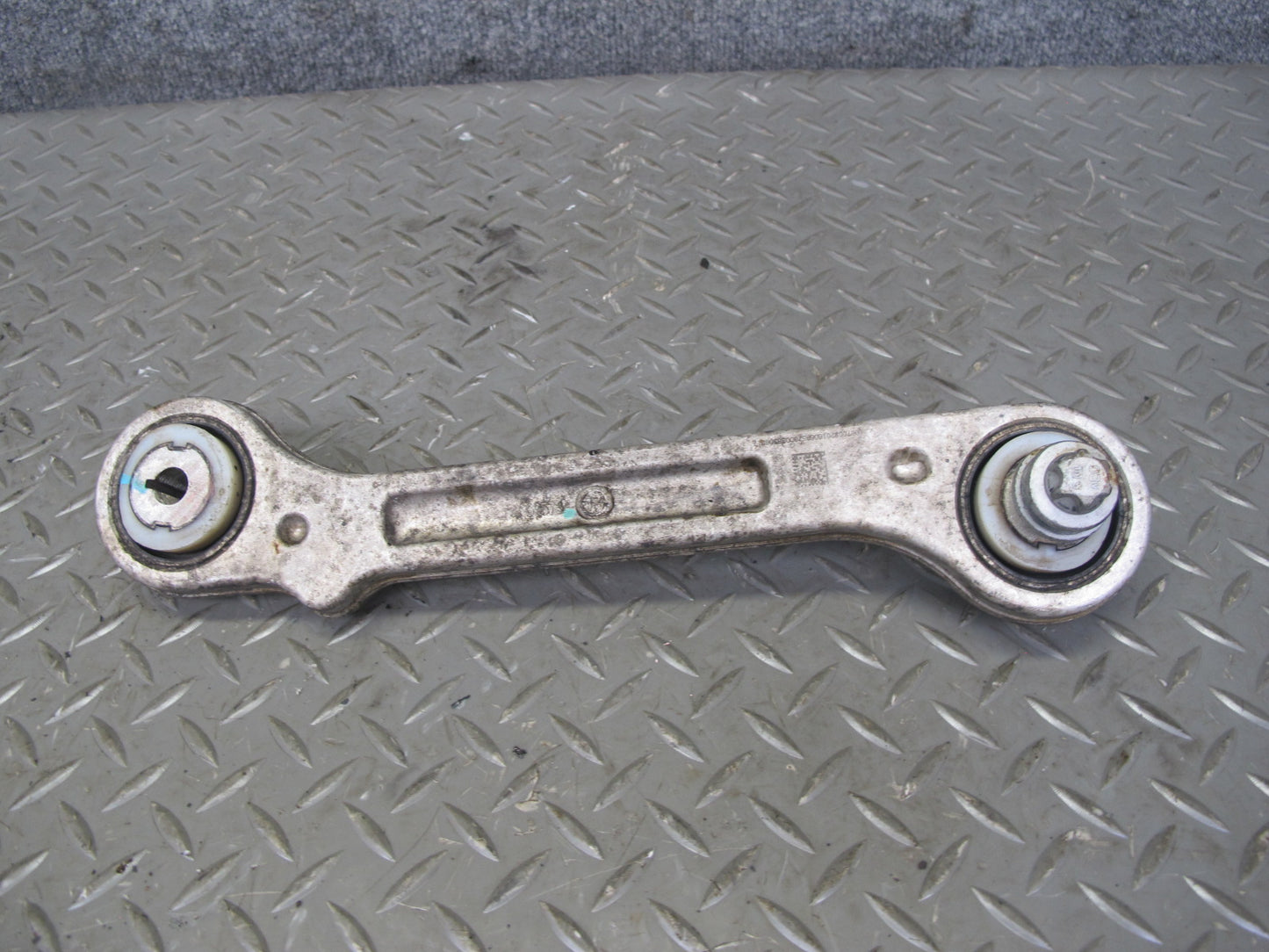 2017-2020 Maserati Levante M161 Rear Right Upper & Lower Control Arm Set of 5