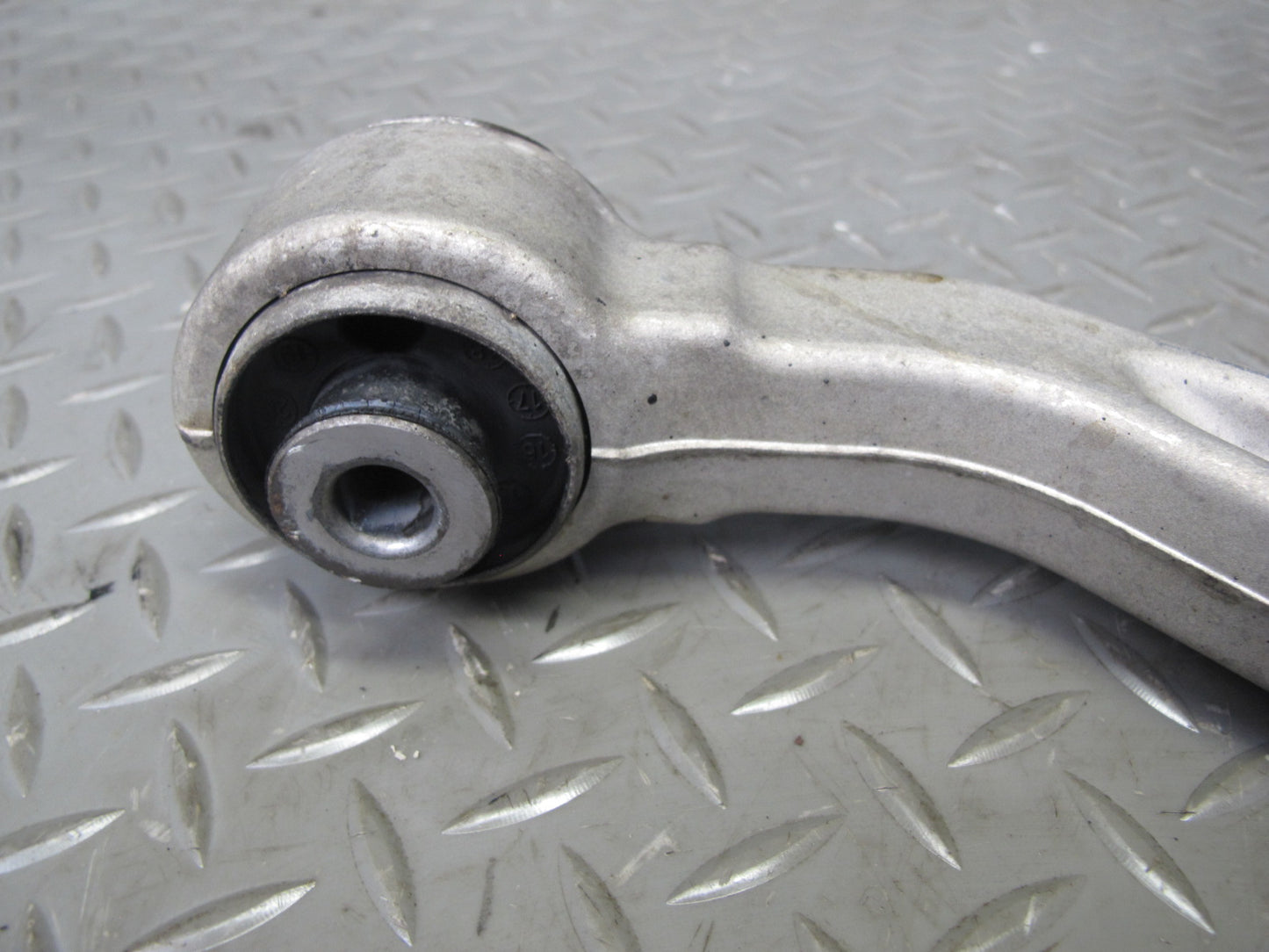 2017-2020 Maserati Levante M161 Front Right Upper & Lower Control Arm Set of 2