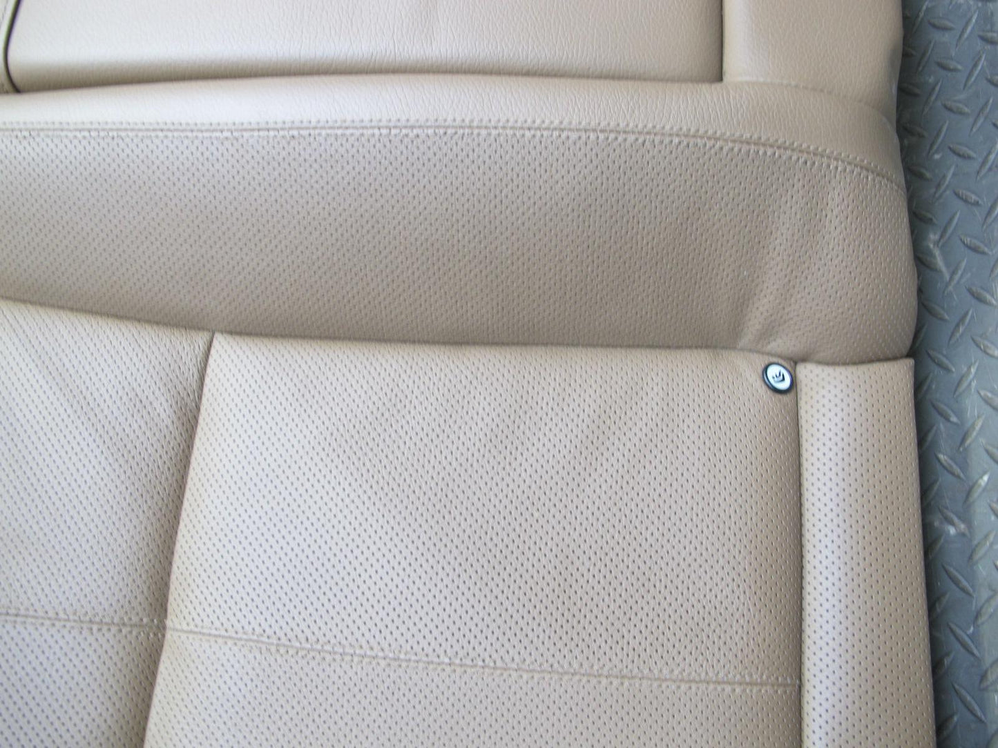 07-09 Mercedes W221 S-class Rear Leather Seat Upper Cushion Brown OEM
