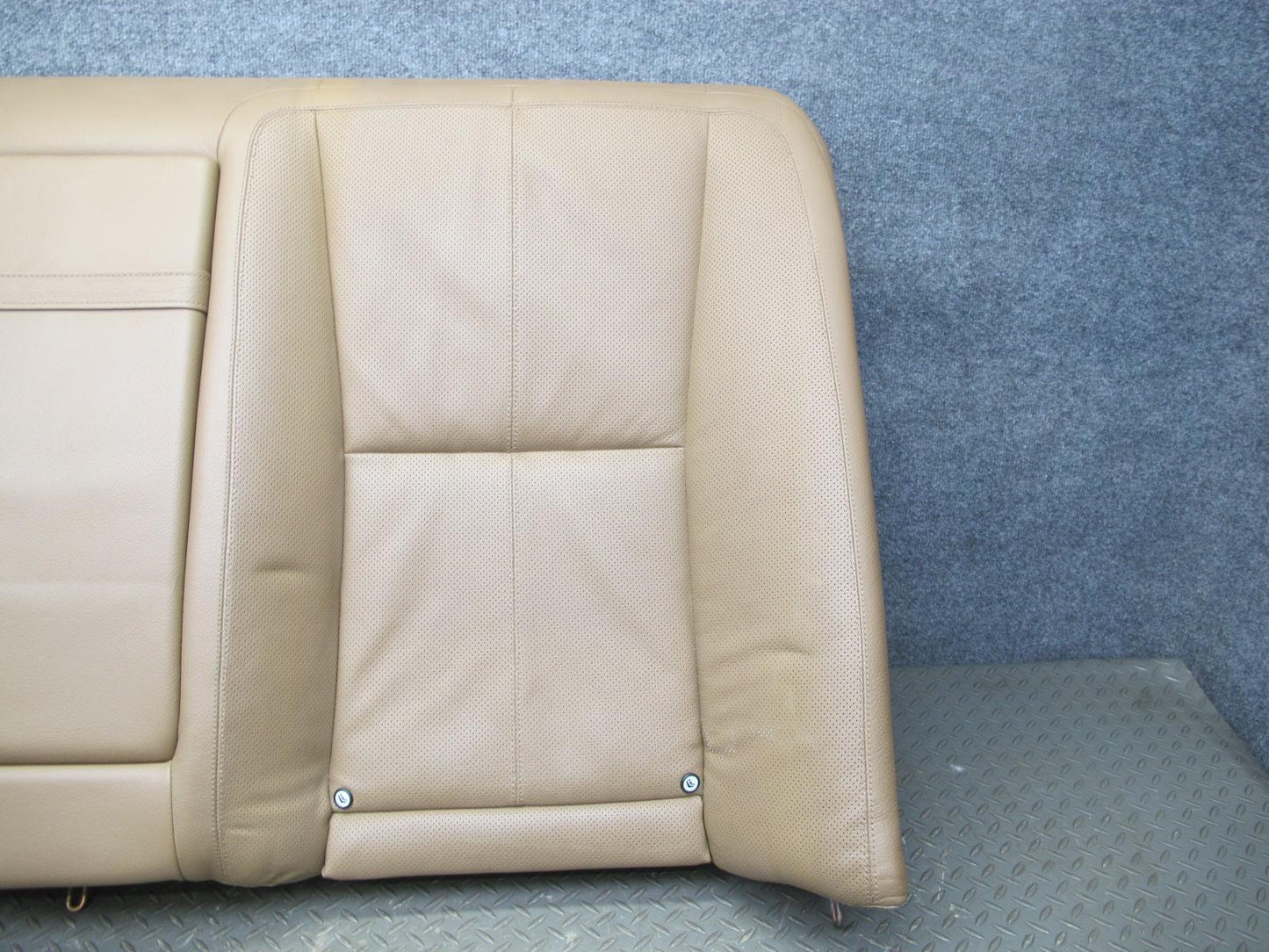 07-09 Mercedes W221 S-class Rear Leather Seat Upper Cushion Brown OEM