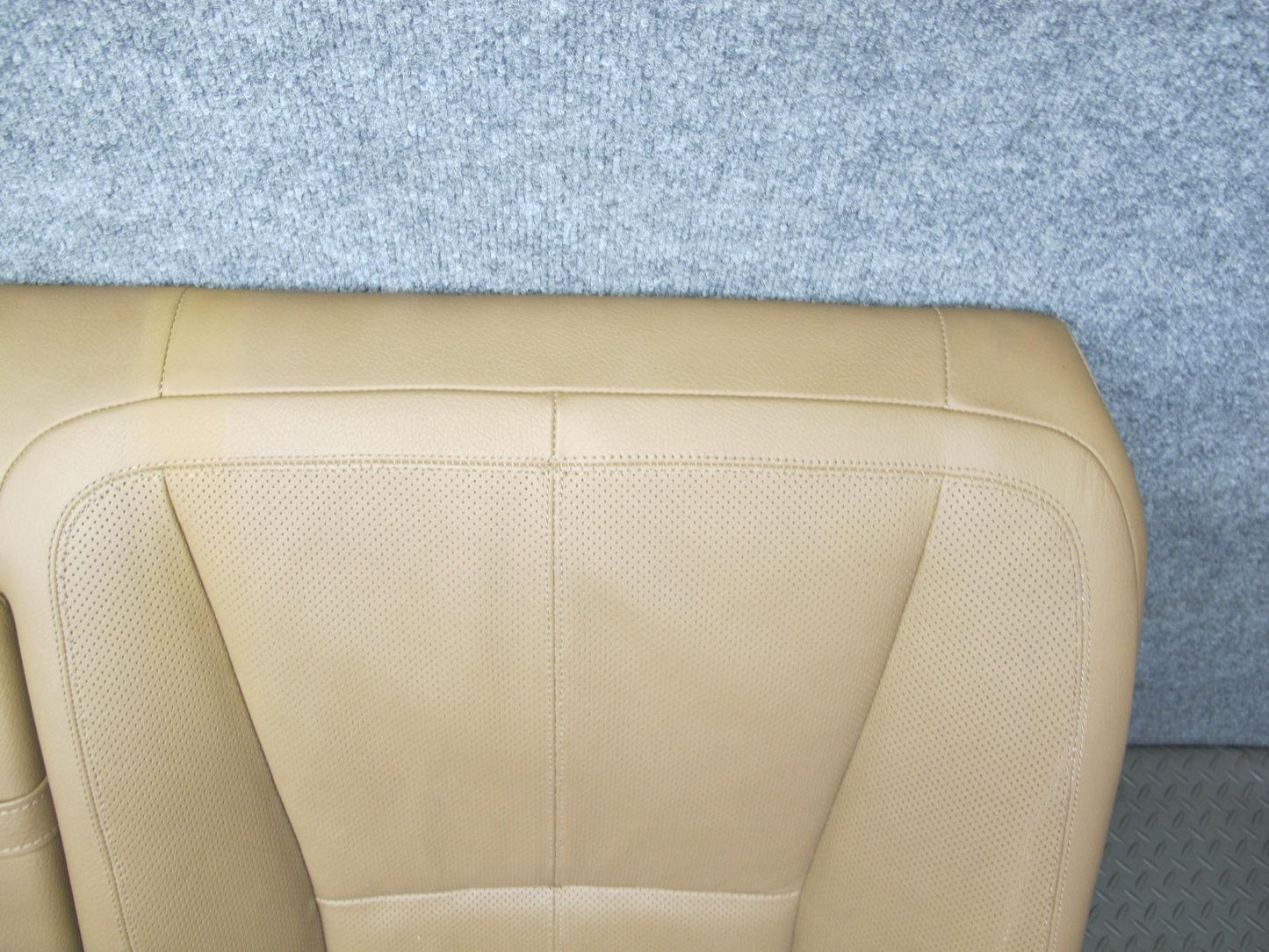 07-09 Mercedes W221 S-class Rear Leather Seat Upper Cushion Brown OEM