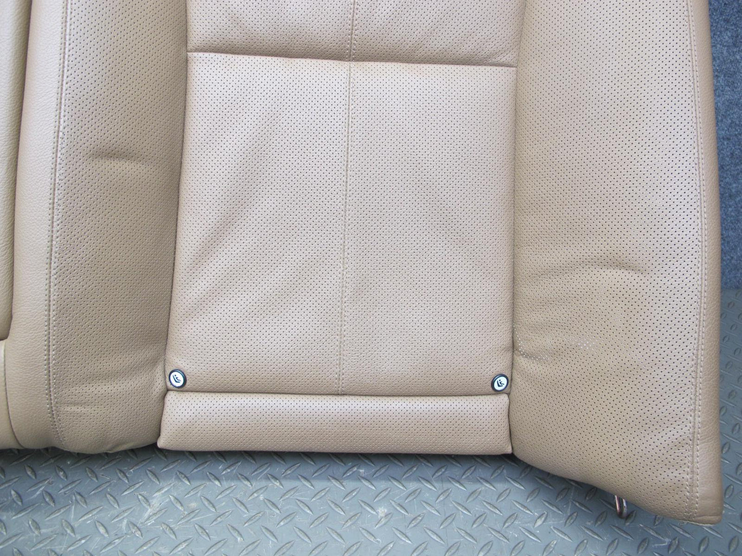 07-09 Mercedes W221 S-class Rear Leather Seat Upper Cushion Brown OEM