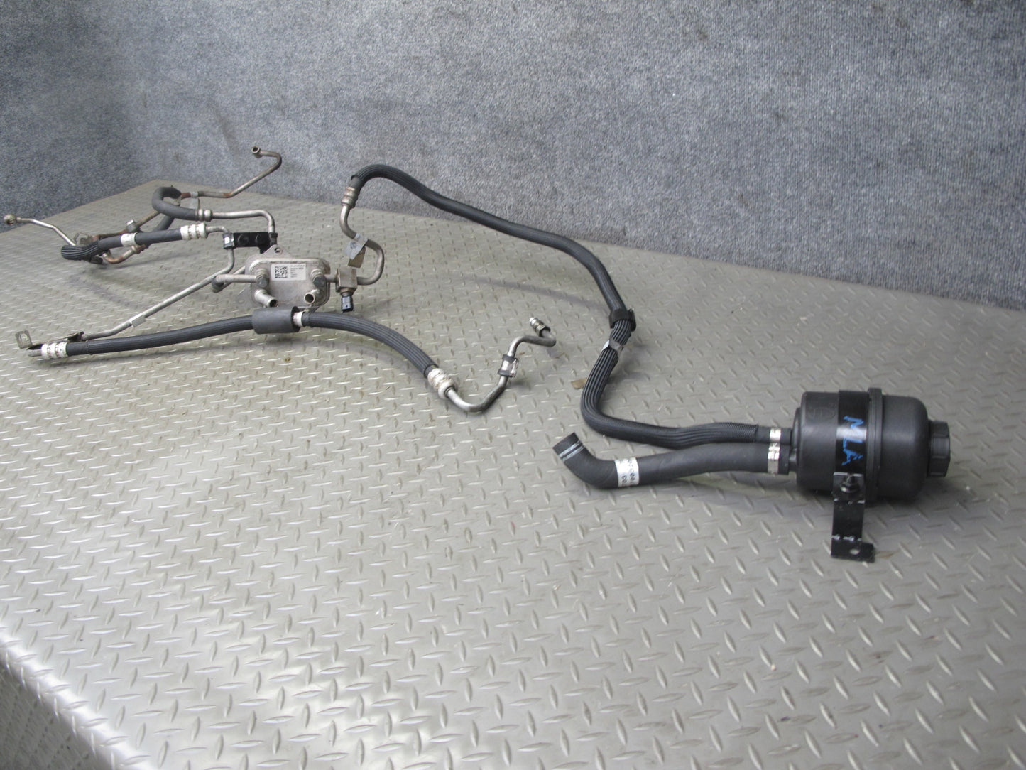 17-20 Maserati Levante 3.0L Power Steering Hose Pipe Line Oil Cooler Tank Set