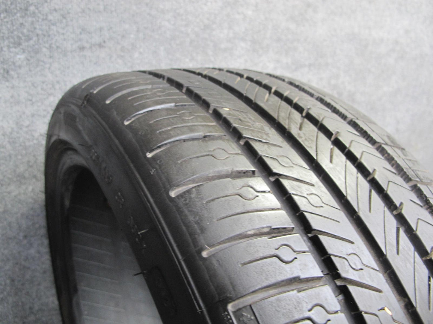 Michelin Pilot Sport ALL Season 4 Tire 225/40 ZR18 92Y 0424 6/32 Tread