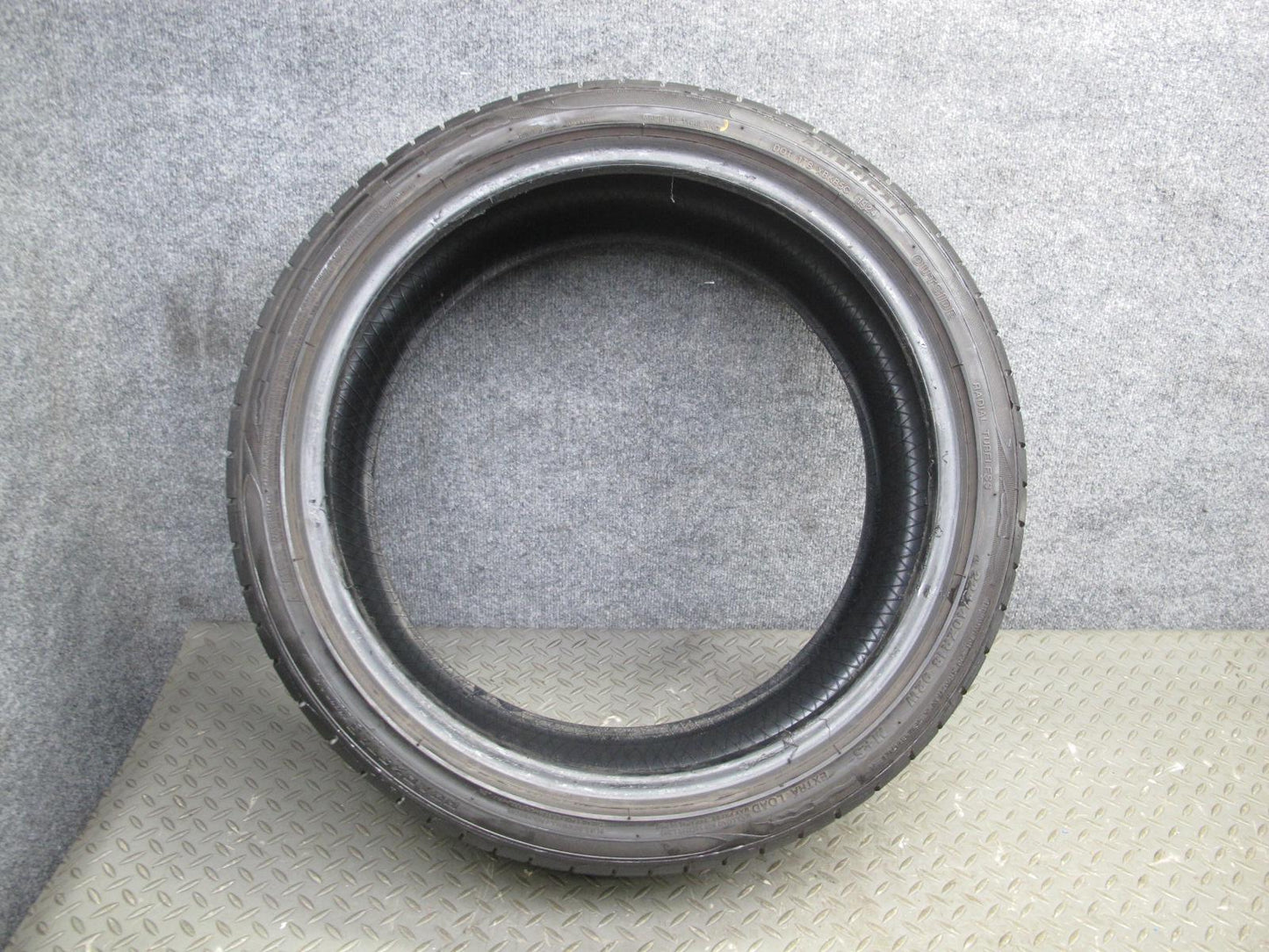 American Roadstar Sport A/S Tire 225/40 ZR18 92W 1924 8/32 Tread