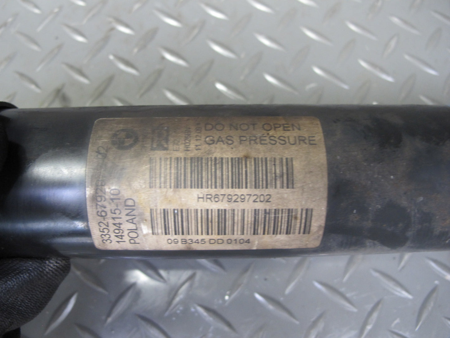 2010-2011 BMW E72 X6 AWD Hybrid Rear Left & Right Strut Shock Absorber Set of 2