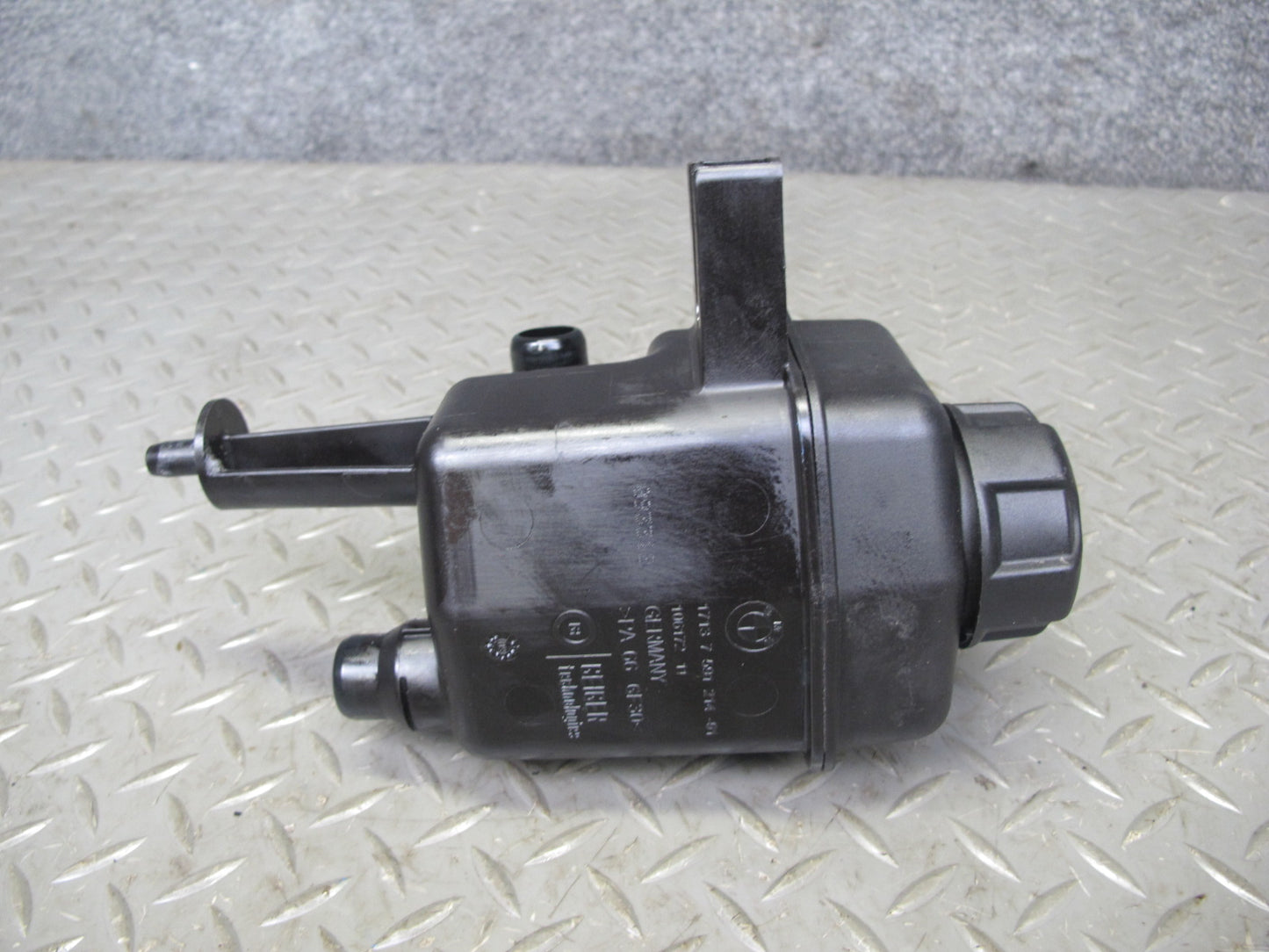2010-2011 BMW E72 X6 Hybrid Engine Coolant Expansion Overflow Reservoir Tank