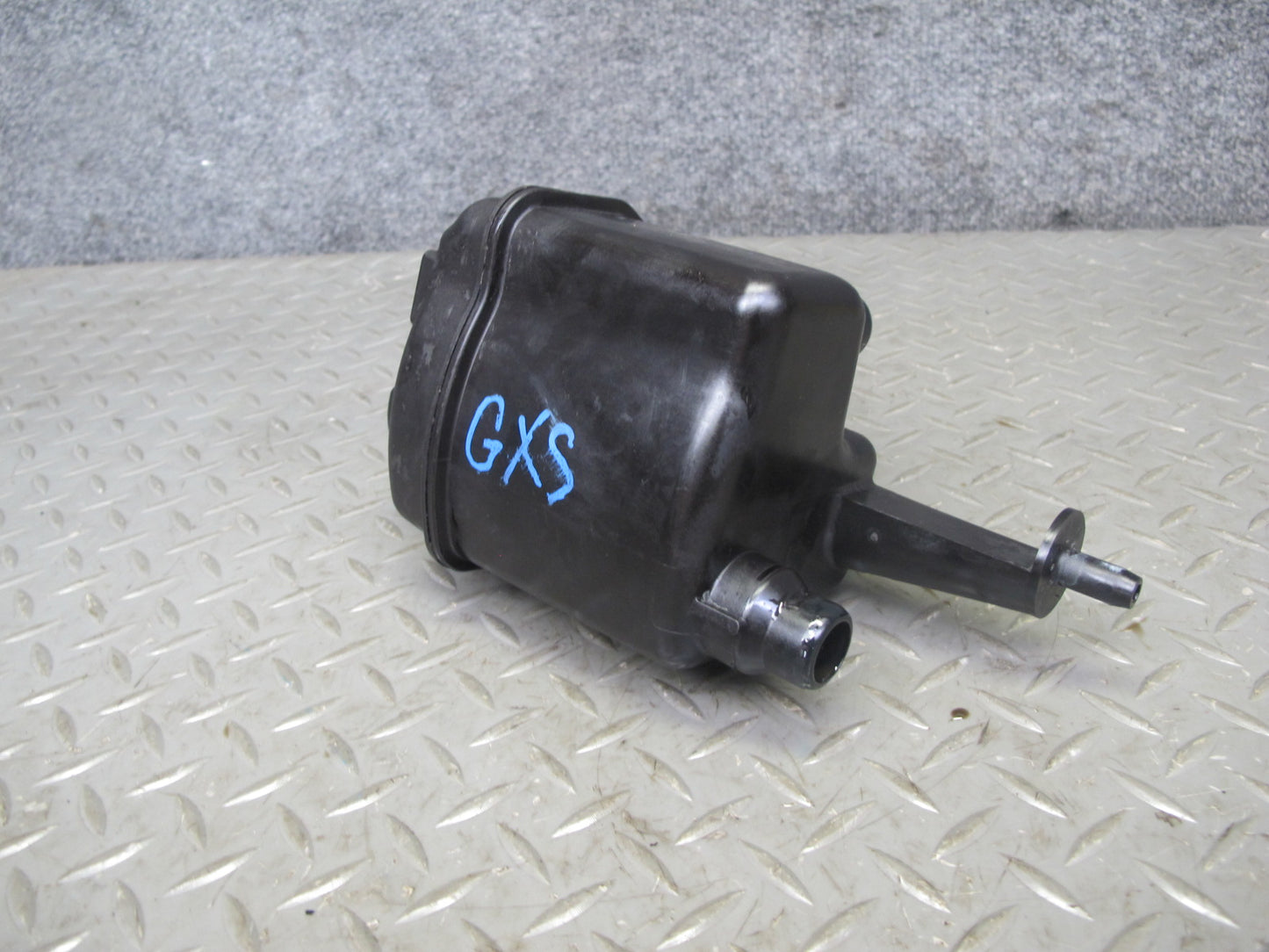 2010-2011 BMW E72 X6 Hybrid Engine Coolant Expansion Overflow Reservoir Tank