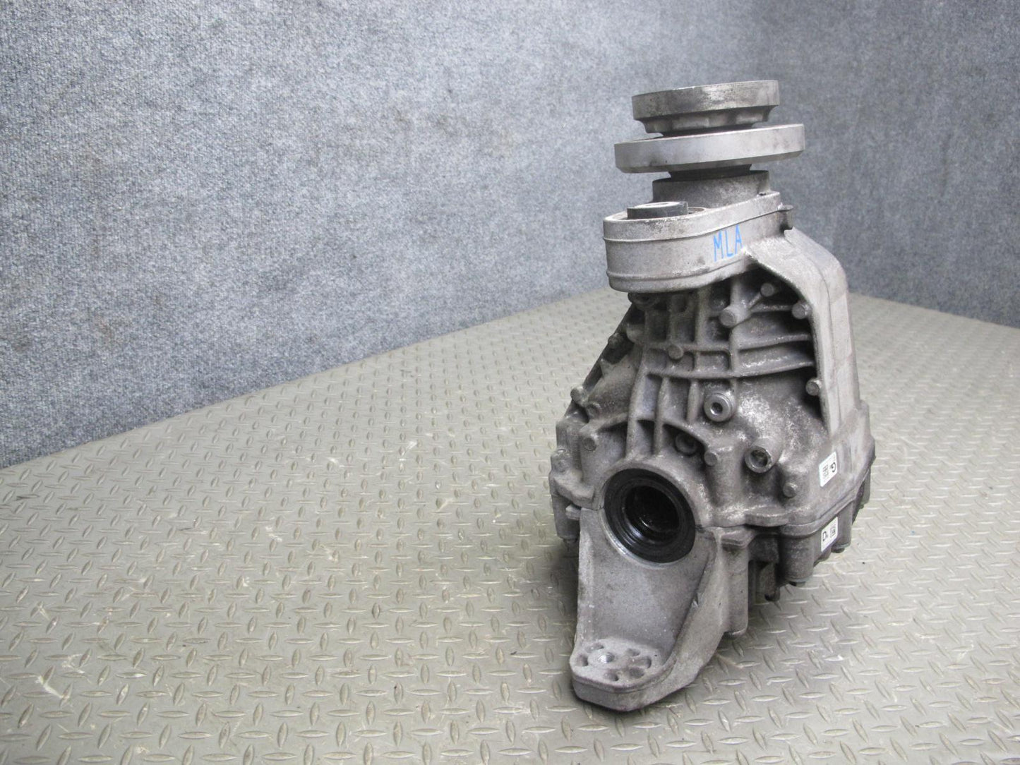 2017-2020 Maserati Levante M161 3.0L AWD Rear Differential Carrier 2.80 Ratio