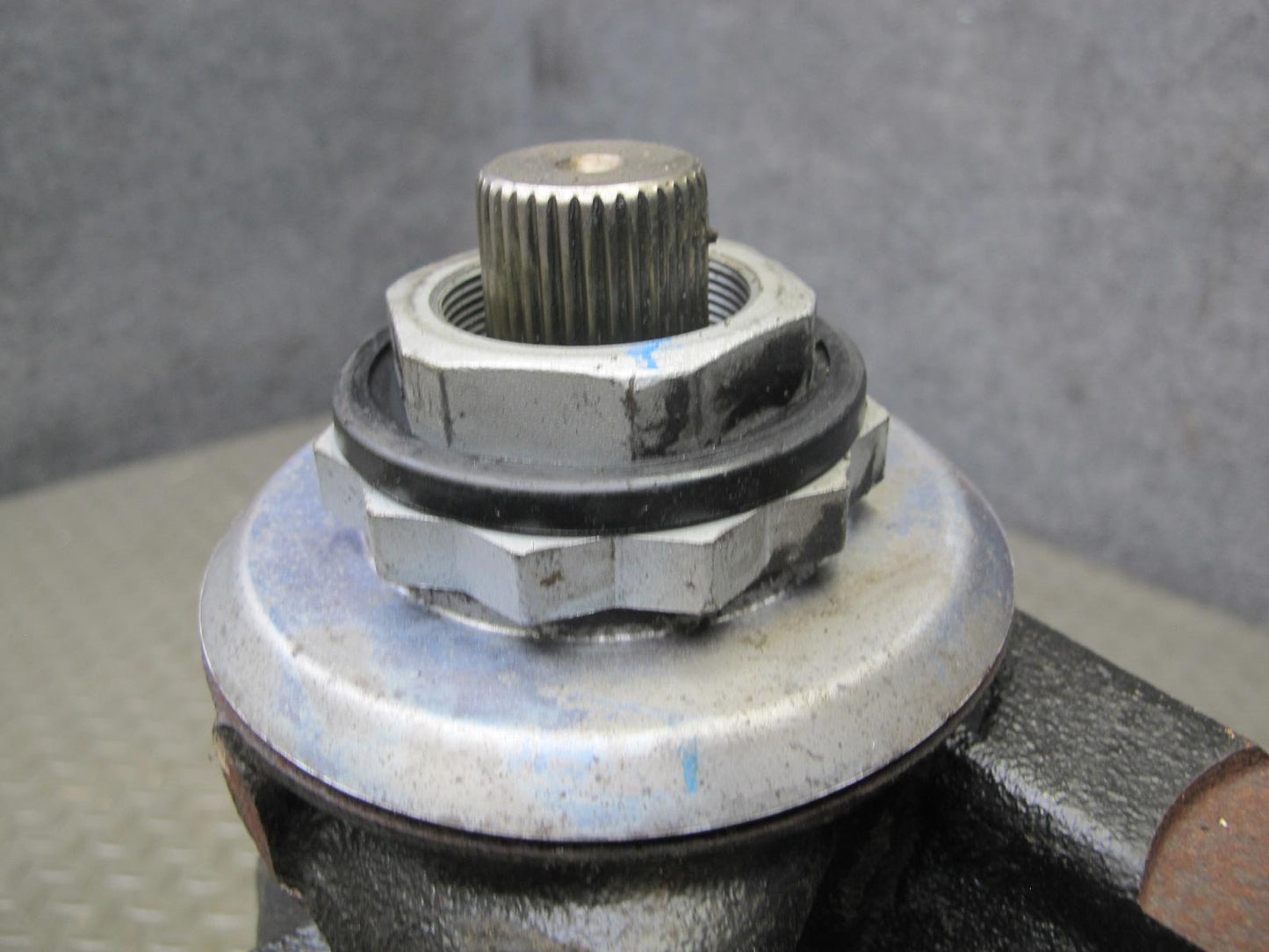 2010-2011 BMW X6 E72 Hybrid Rear Axle Differential Carrier Gear Ratio 3.64