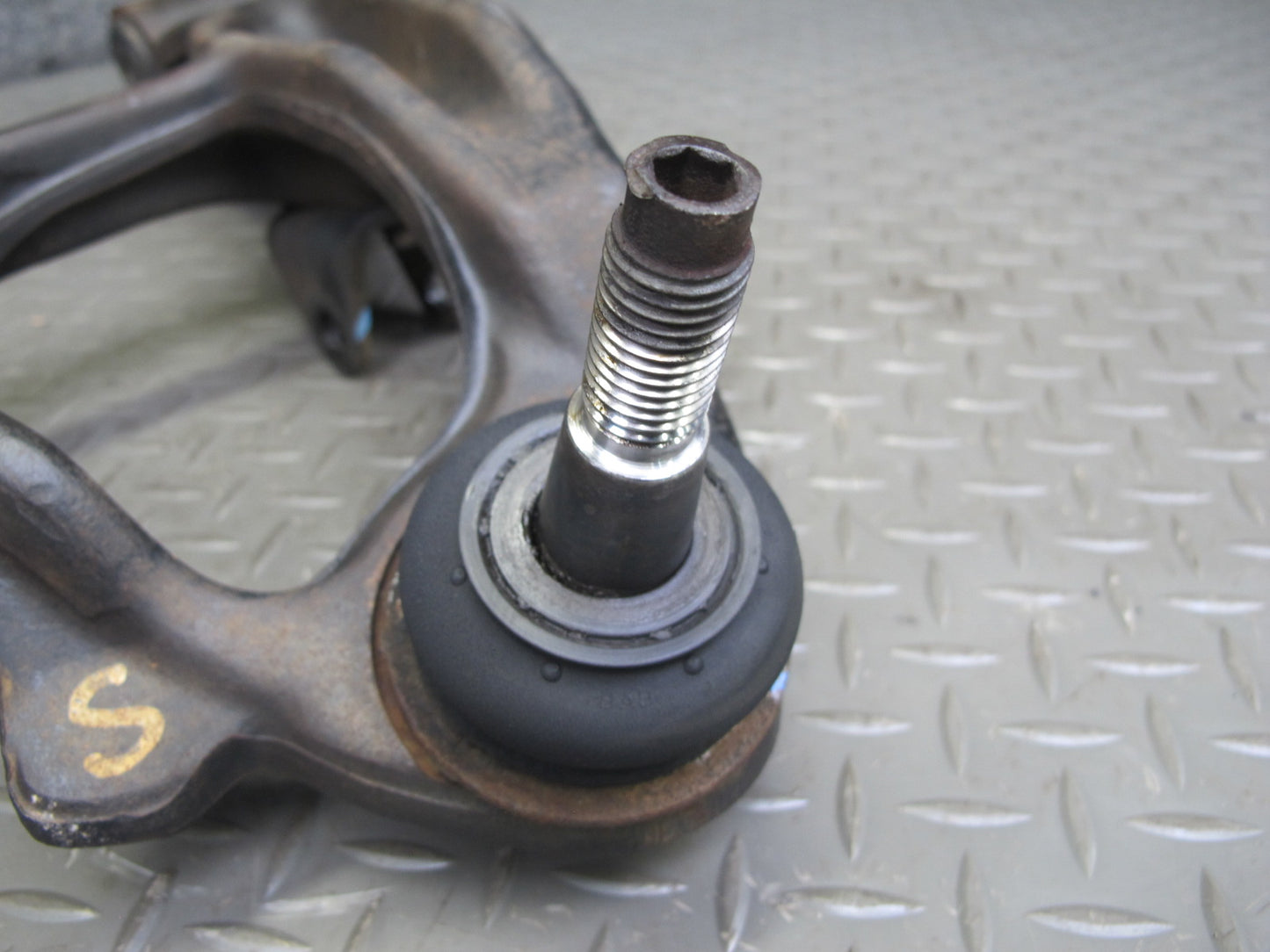 2003-2009 Hummer H2 AWD Front Right Passenger Side Lower Control Arm