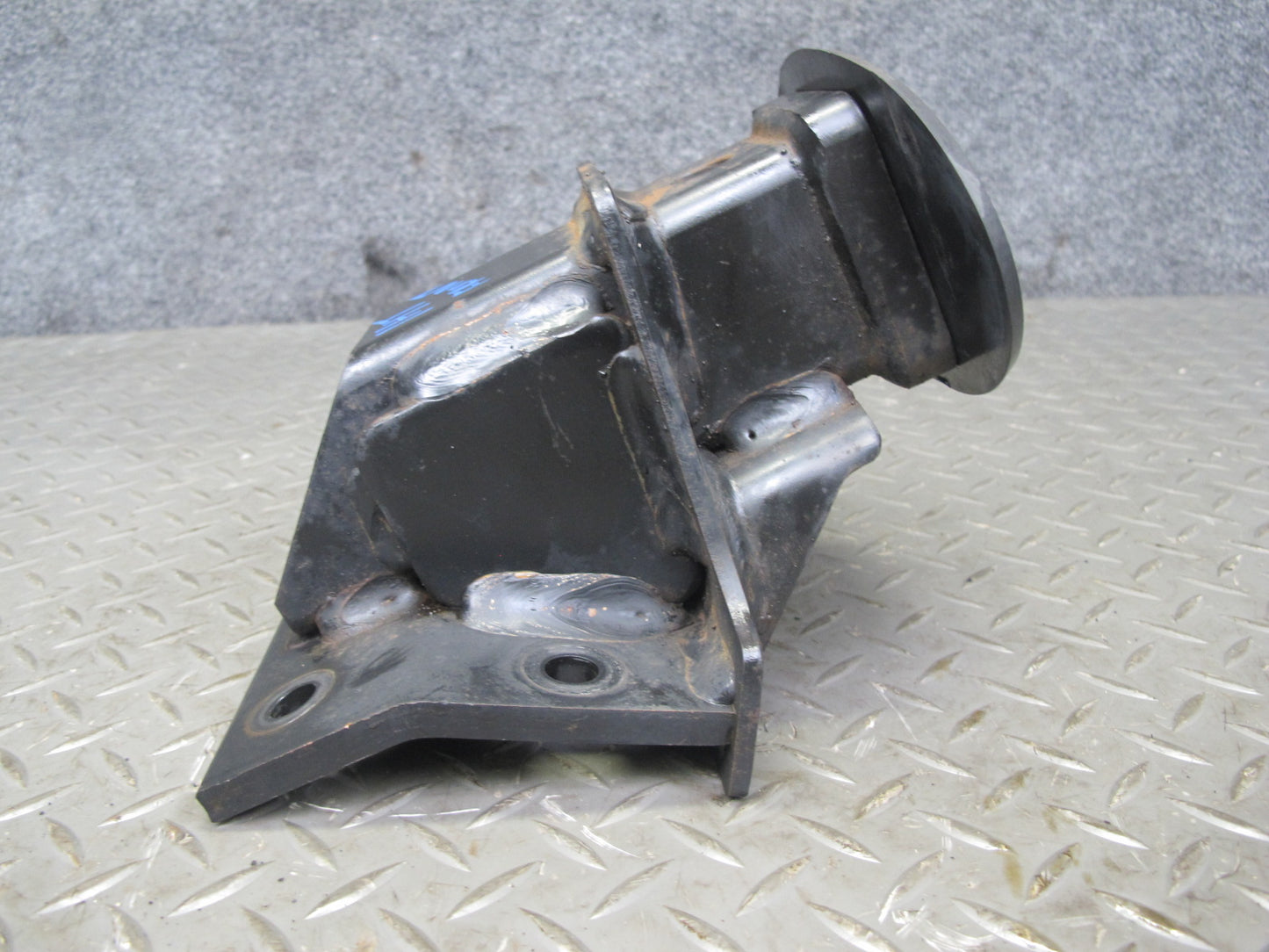 2003-2007 Hummer H2 Front TOW Towing Hook Hitch