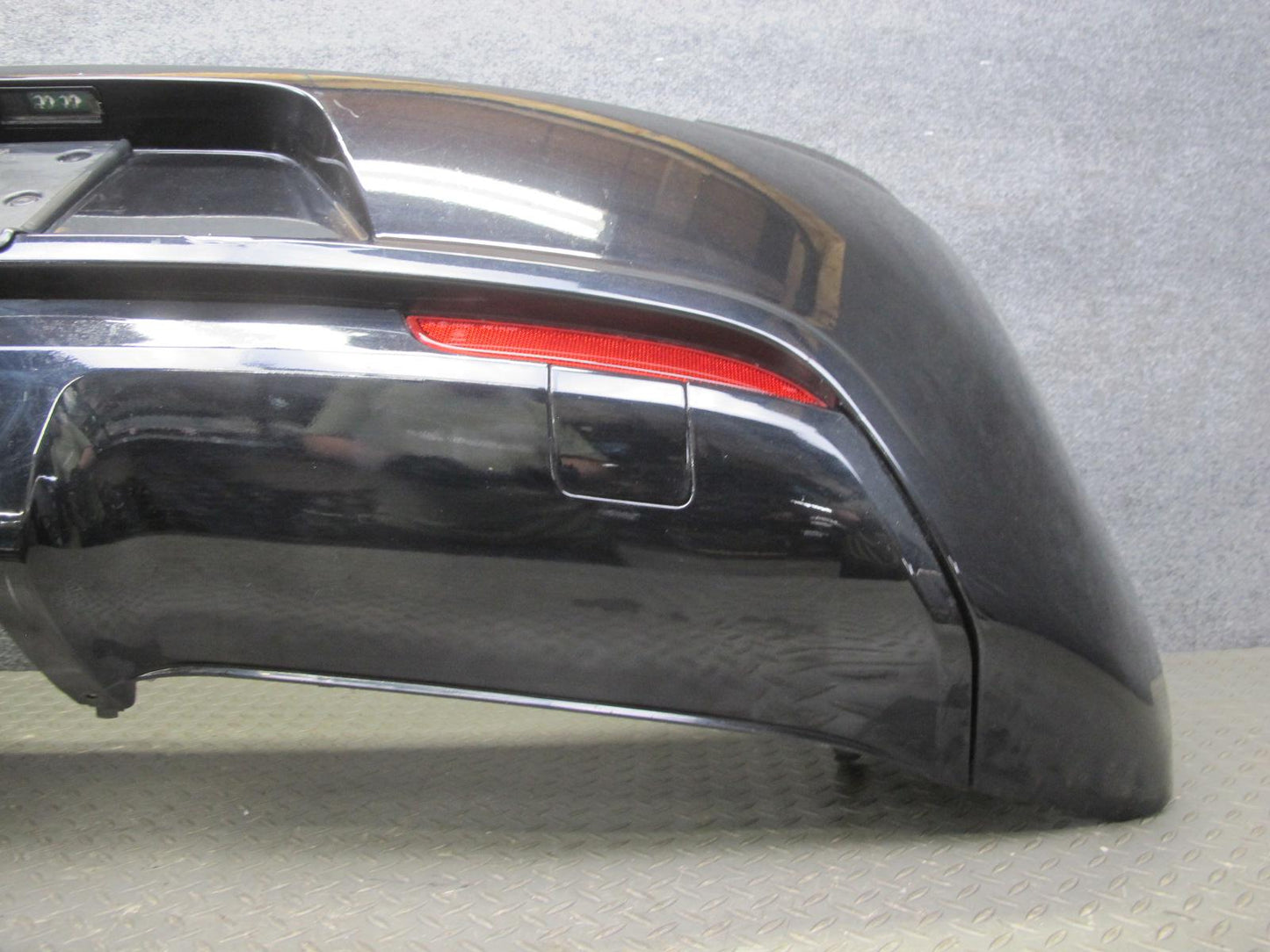 12-13 VW Golf R MK6 Rear Bumper Cover w Diffuser Deep Black OEM