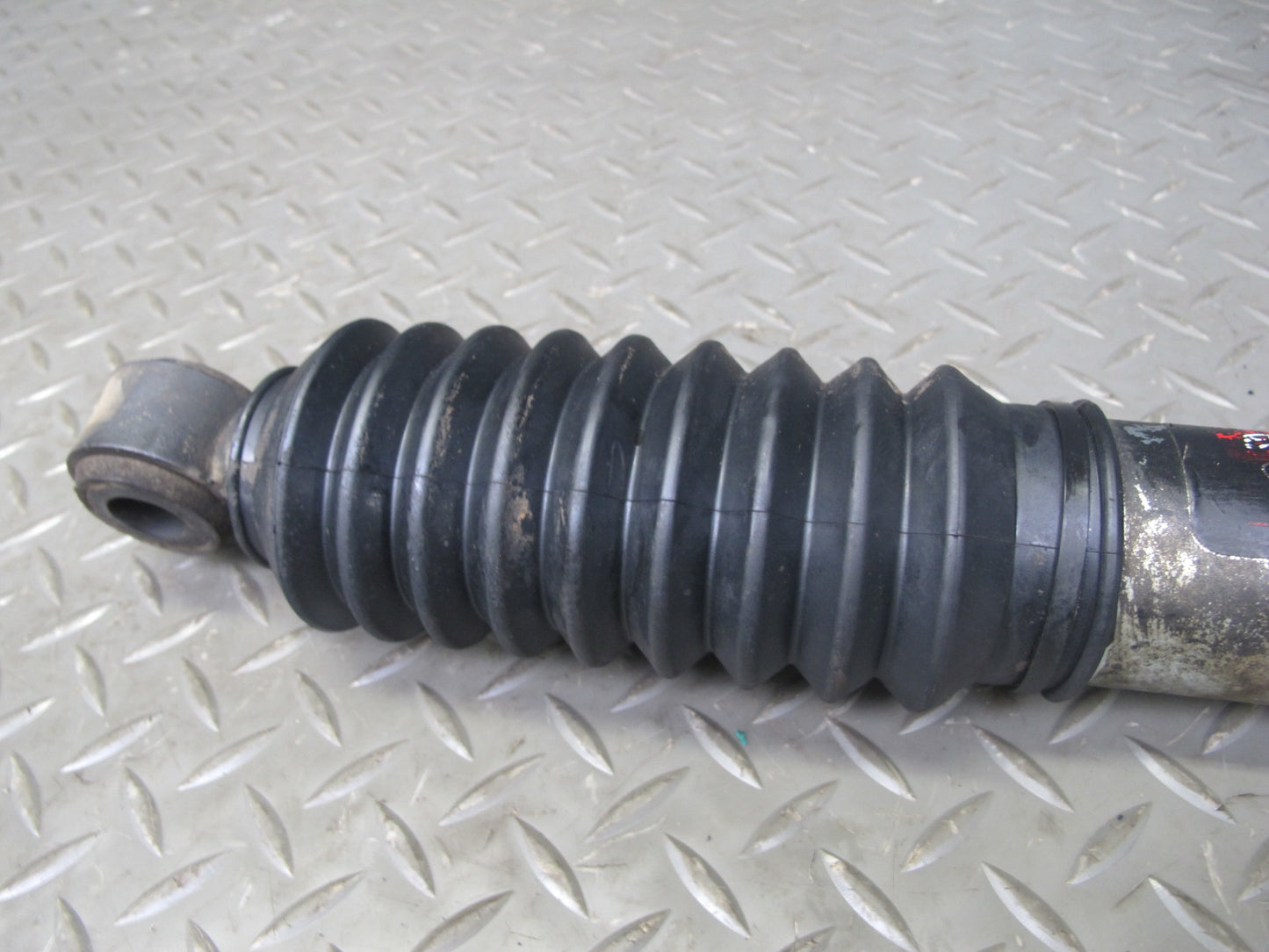 2003-2007 Hummer H2 Front Right Shock Strut Edelbrock Xtreme Travel w Reservoir