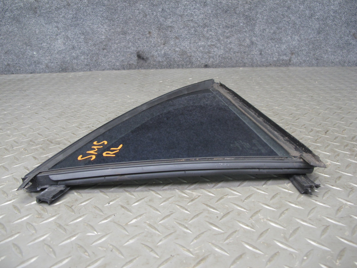 07-13 Mercedes W221 S-class Rear Left Door Quarter Glass Window OEM