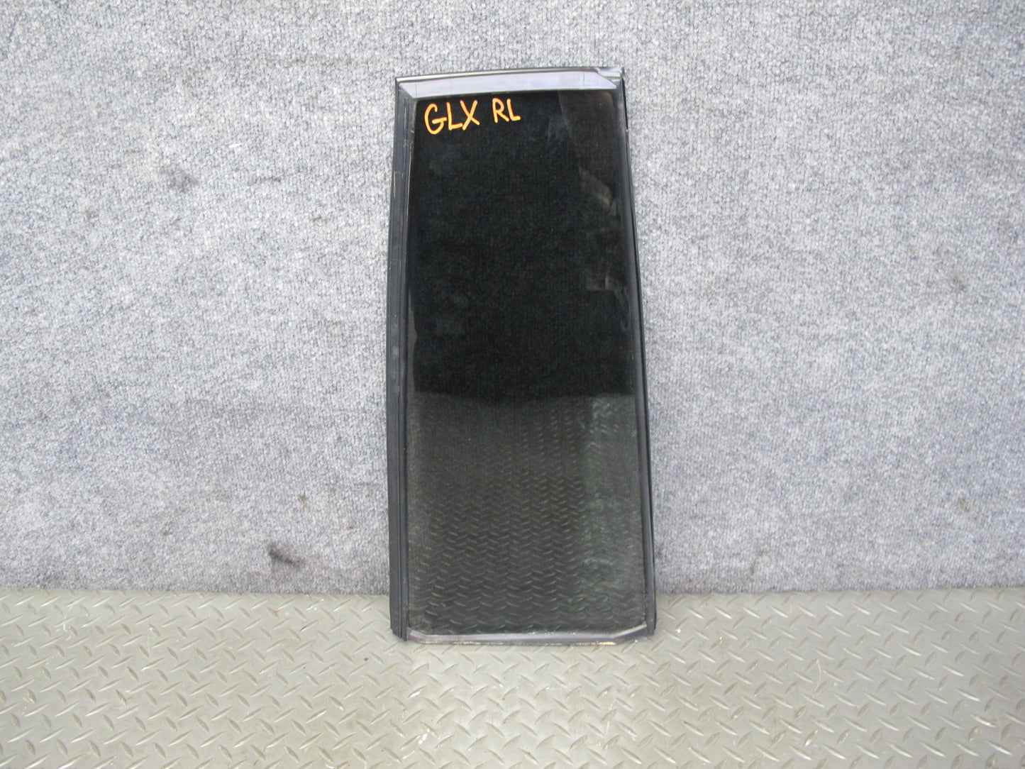 1998-2007 Lexus J100 LX470 Rear Left Side Door Vent Fixed Glass Window