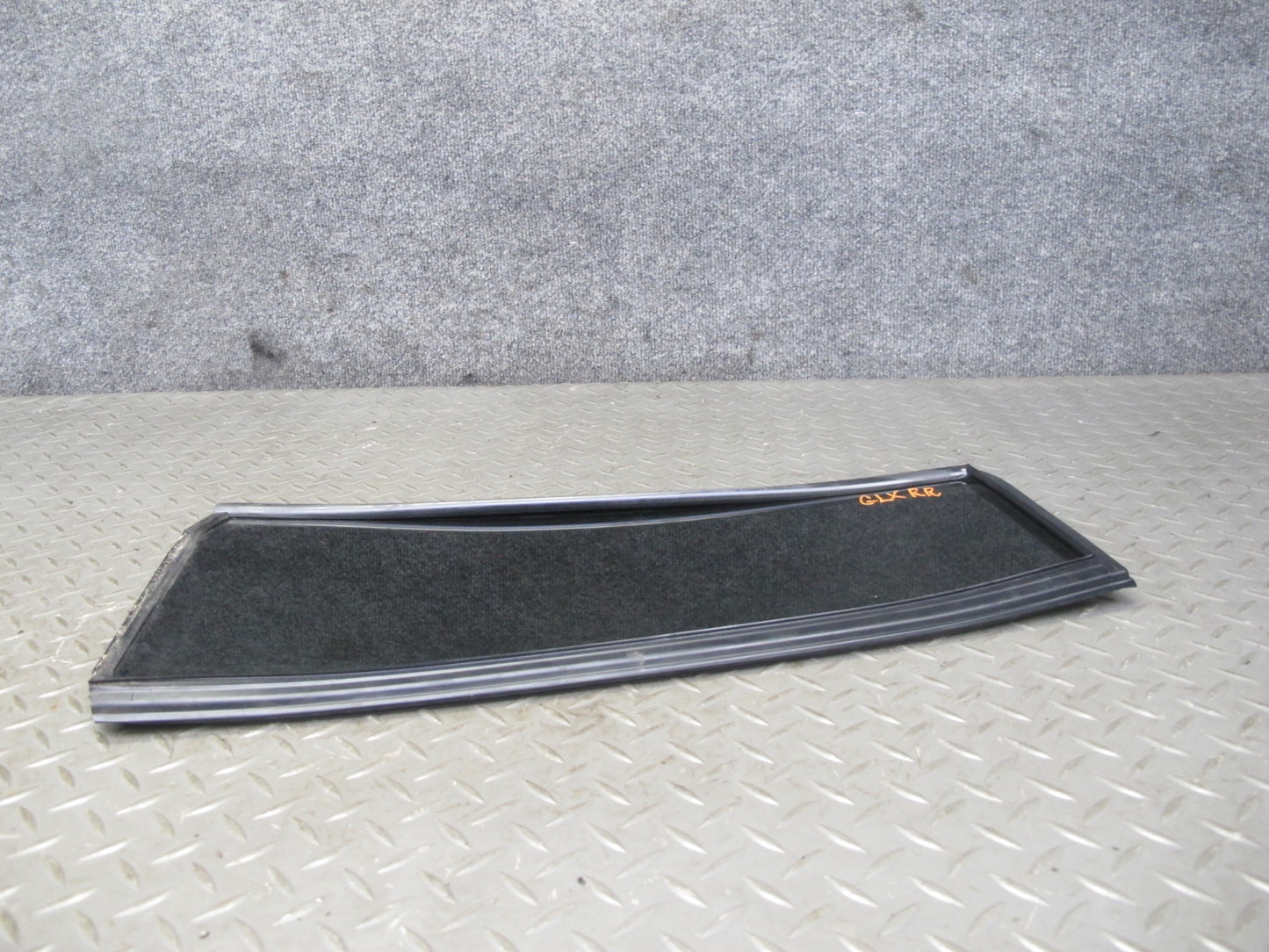 1998-2007 Lexus J100 LX470 Rear Right Side Door Vent Fixed Glass Window