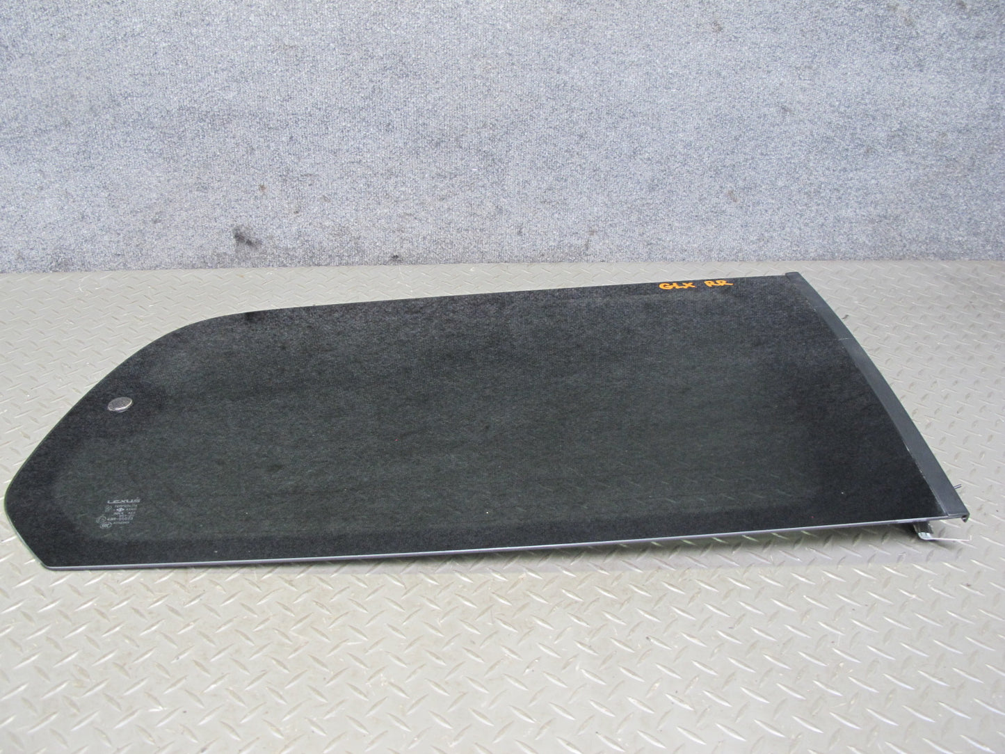 2003-2007 Lexus J100 LX470 Rear Right Passenger Side Quarter Glass Window