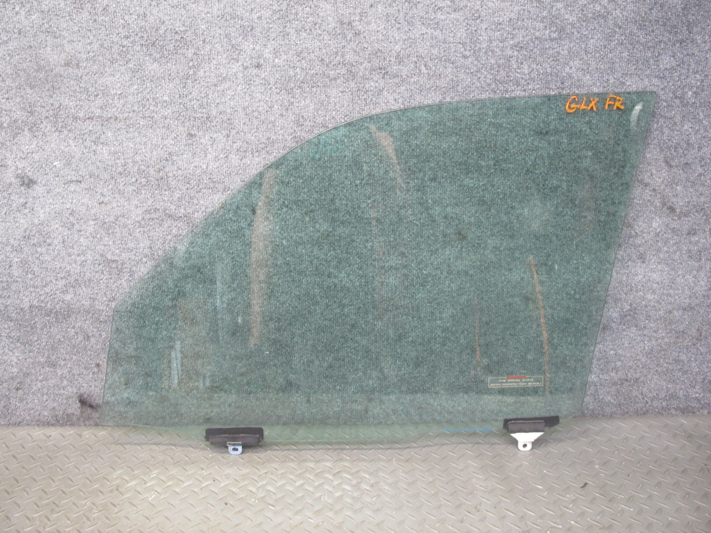 2003-2007 Lexus J100 LX470 Front Right Passenger Side Door Glass Window