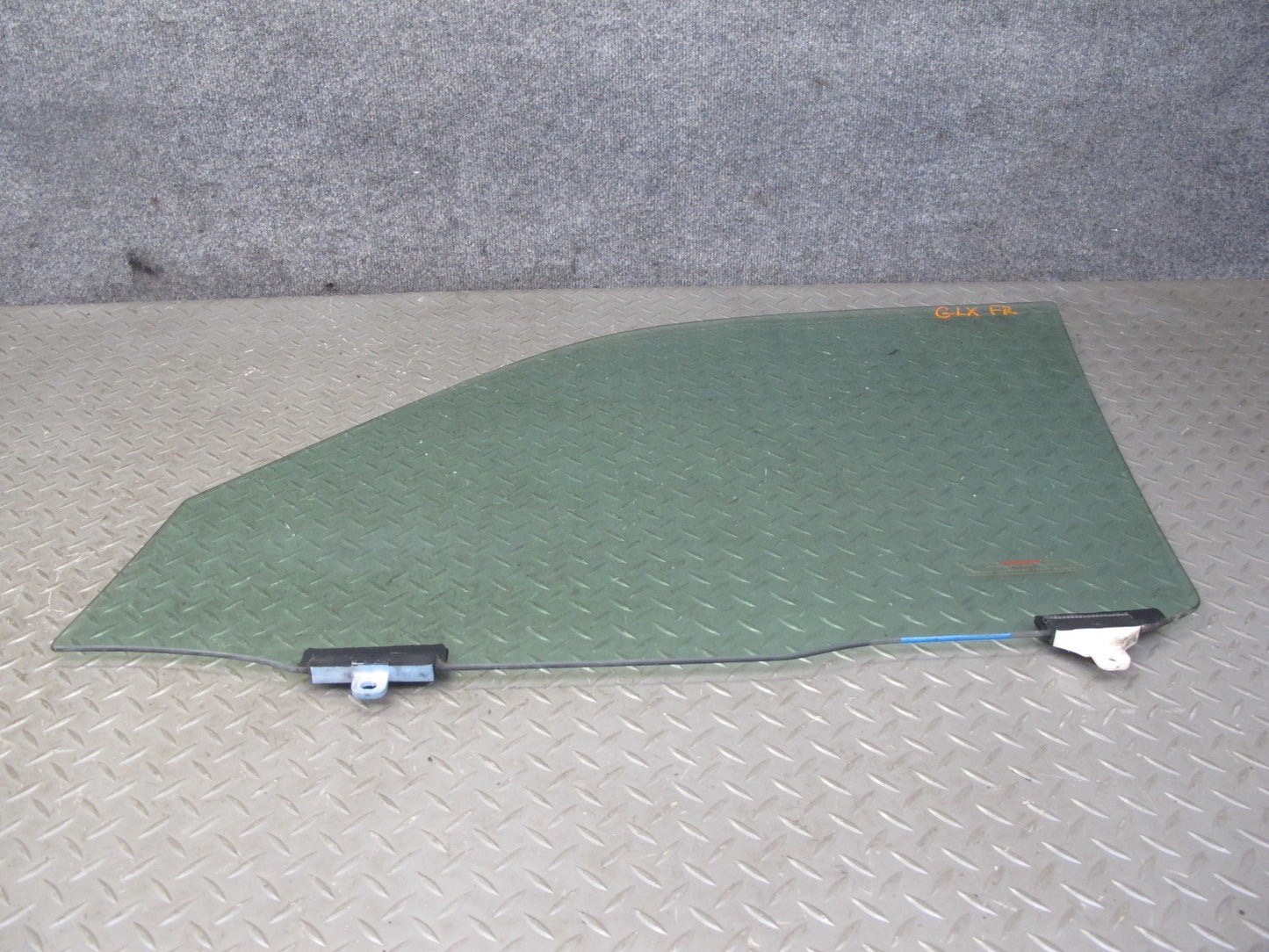 2003-2007 Lexus J100 LX470 Front Right Passenger Side Door Glass Window