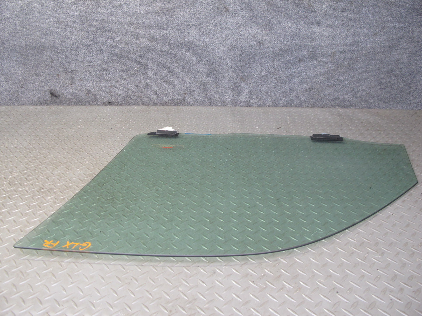 2003-2007 Lexus J100 LX470 Front Right Passenger Side Door Glass Window