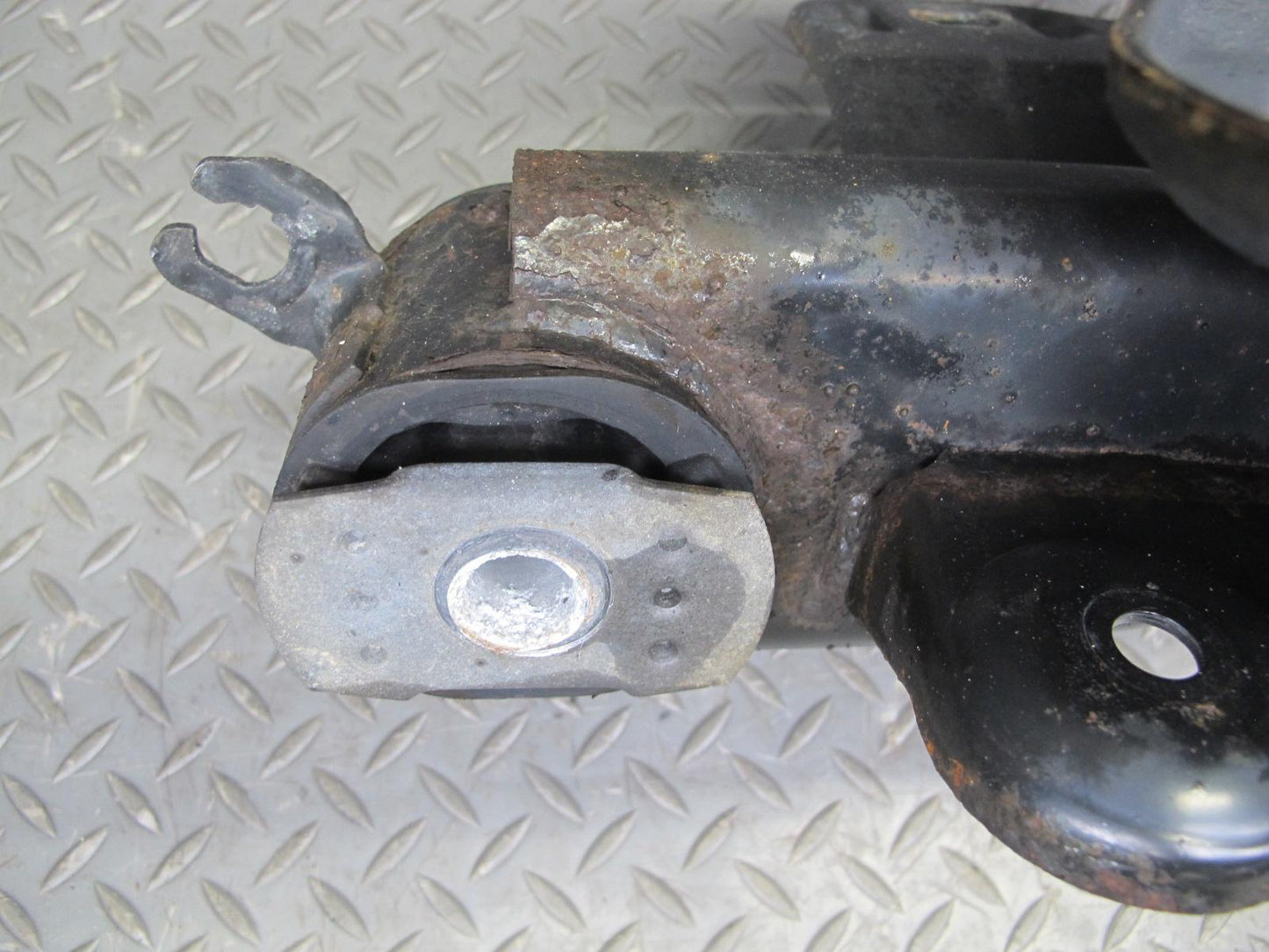 12-13 VW Golf R MK6 AWD Rear Suspension Subframe Crossmember Carrier OEM