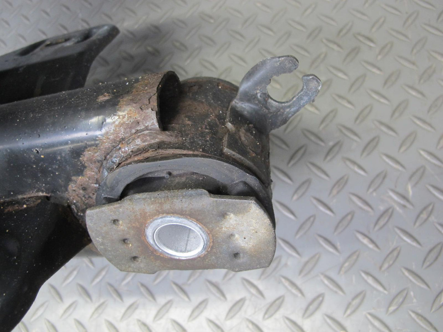 12-13 VW Golf R MK6 AWD Rear Suspension Subframe Crossmember Carrier OEM
