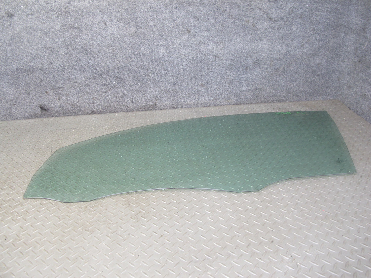 10-13 VW Golf MK6 2-DOOR Front Left Driver Door Glass Window OEM