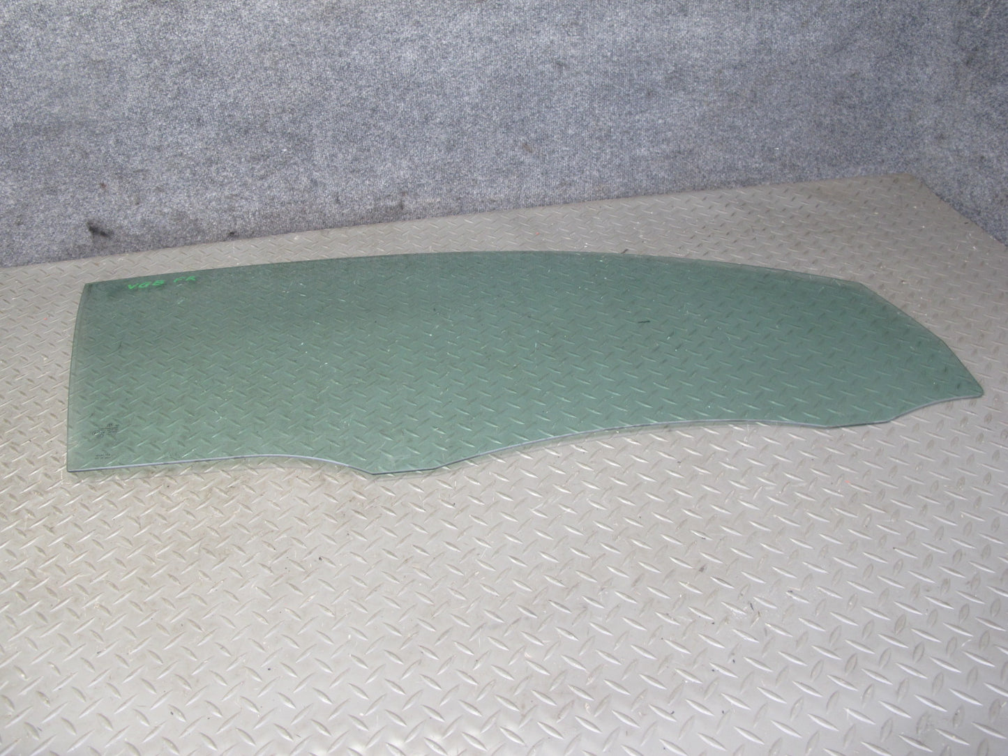 10-13 VW Golf MK6 2-DOOR Front Right Passenger Door Glass Window OEM